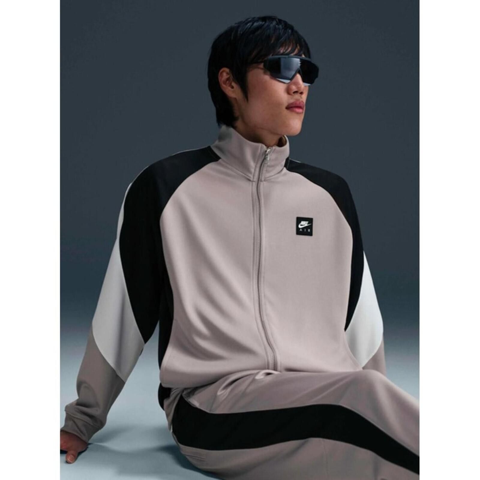 Nike Nike Air Poly-Knit Full-Zip Football Jacket Large MSRP: $85 Size US L / EU 52-54 / 3 - 6 Thumbnail
