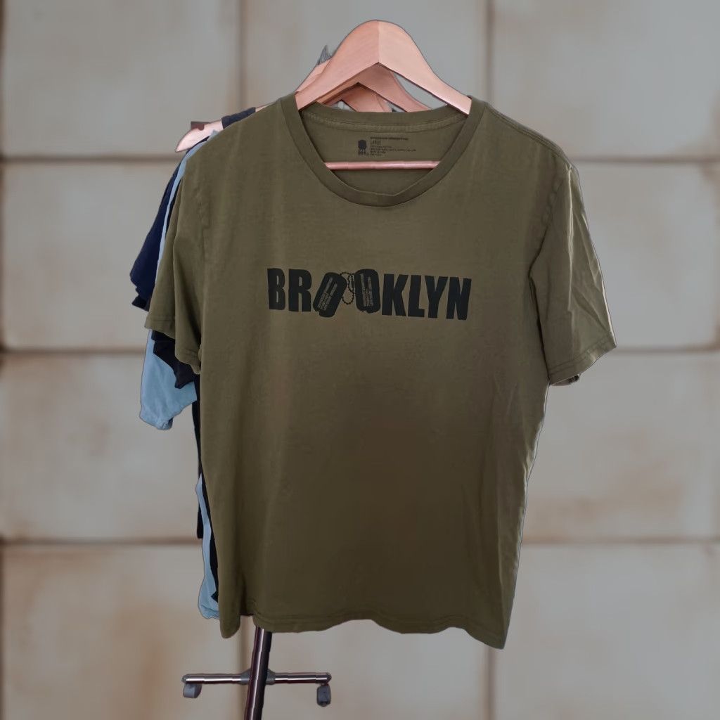 Industrie VINTAGE Brooklyn Industries T-Shirt Mens L Green Pima Cotton Dog Tags Size US L / EU 52-54 / 3 - 1 Thumbnail