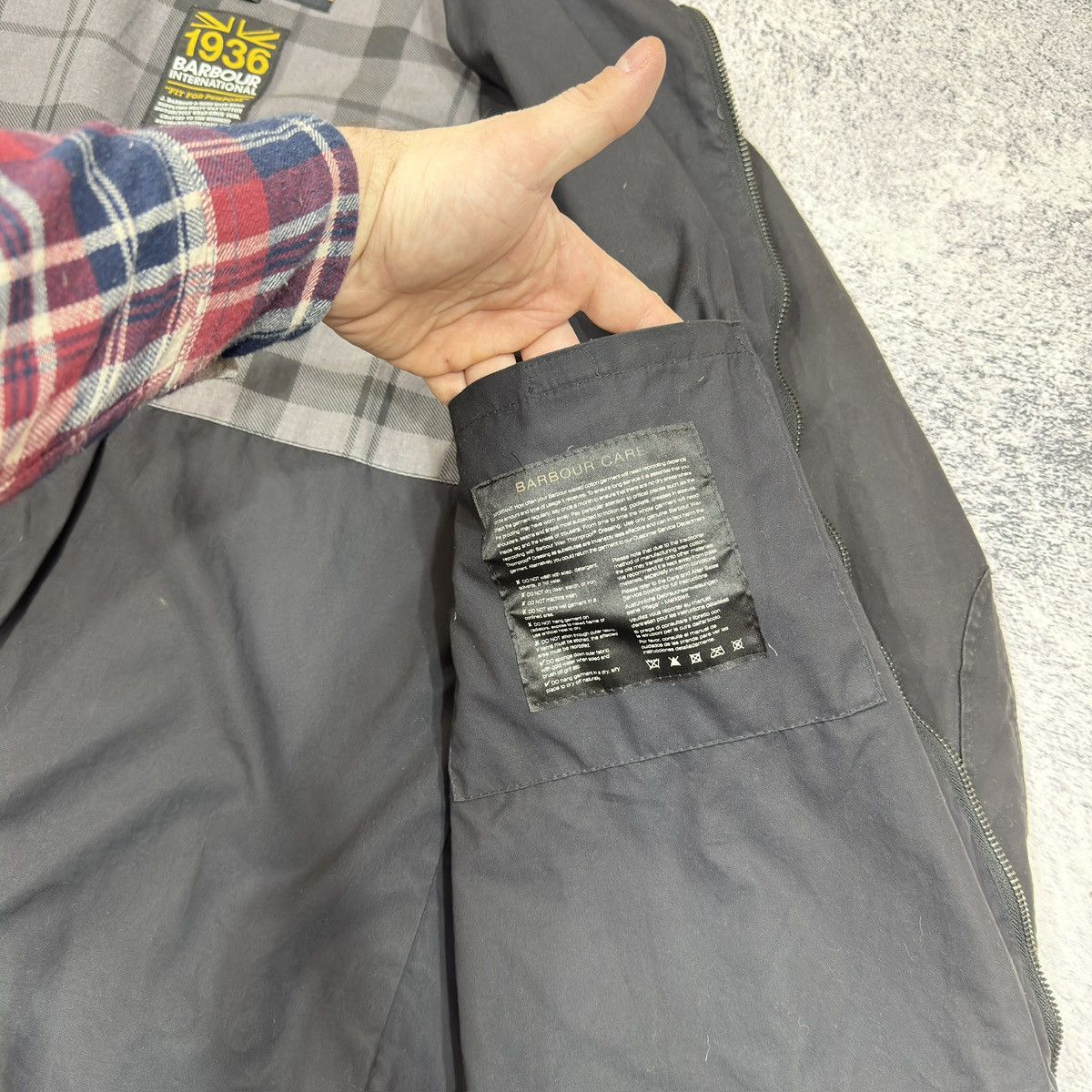 Barbour × Designer Waxed Barbour International Rebel Jacket XL size Size US XL / EU 56 / 4 - 11 Thumbnail