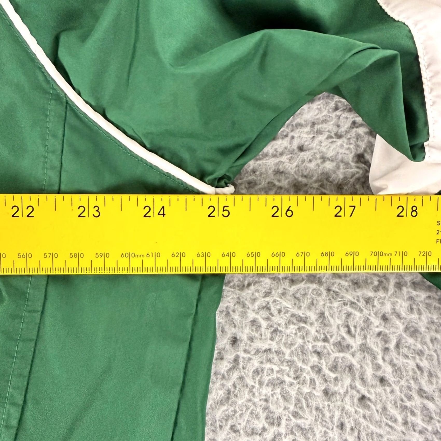 Nike VINTAGE Nike Clima-FIT Windbreaker Jacket Mens XL Green Full Zip Swoosh Size US XL / EU 56 / 4 - 7 Thumbnail