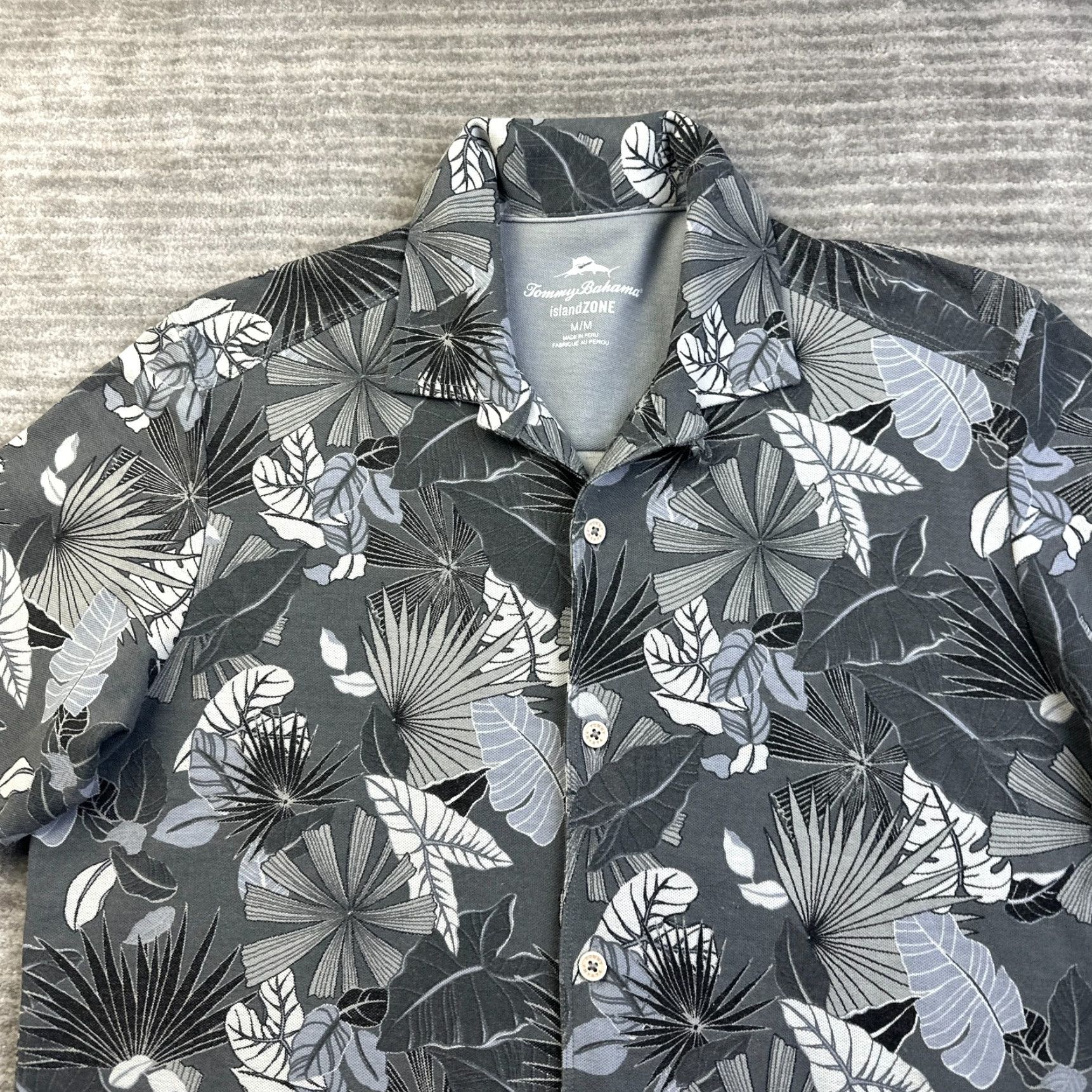 Tommy Bahama Tommy Bahama Shirt Mens Island Zone Floral Button-Up Short Sleeve Gray Cotton Polyester Casual Size US M / EU 48-50 / 2 - 3 Thumbnail
