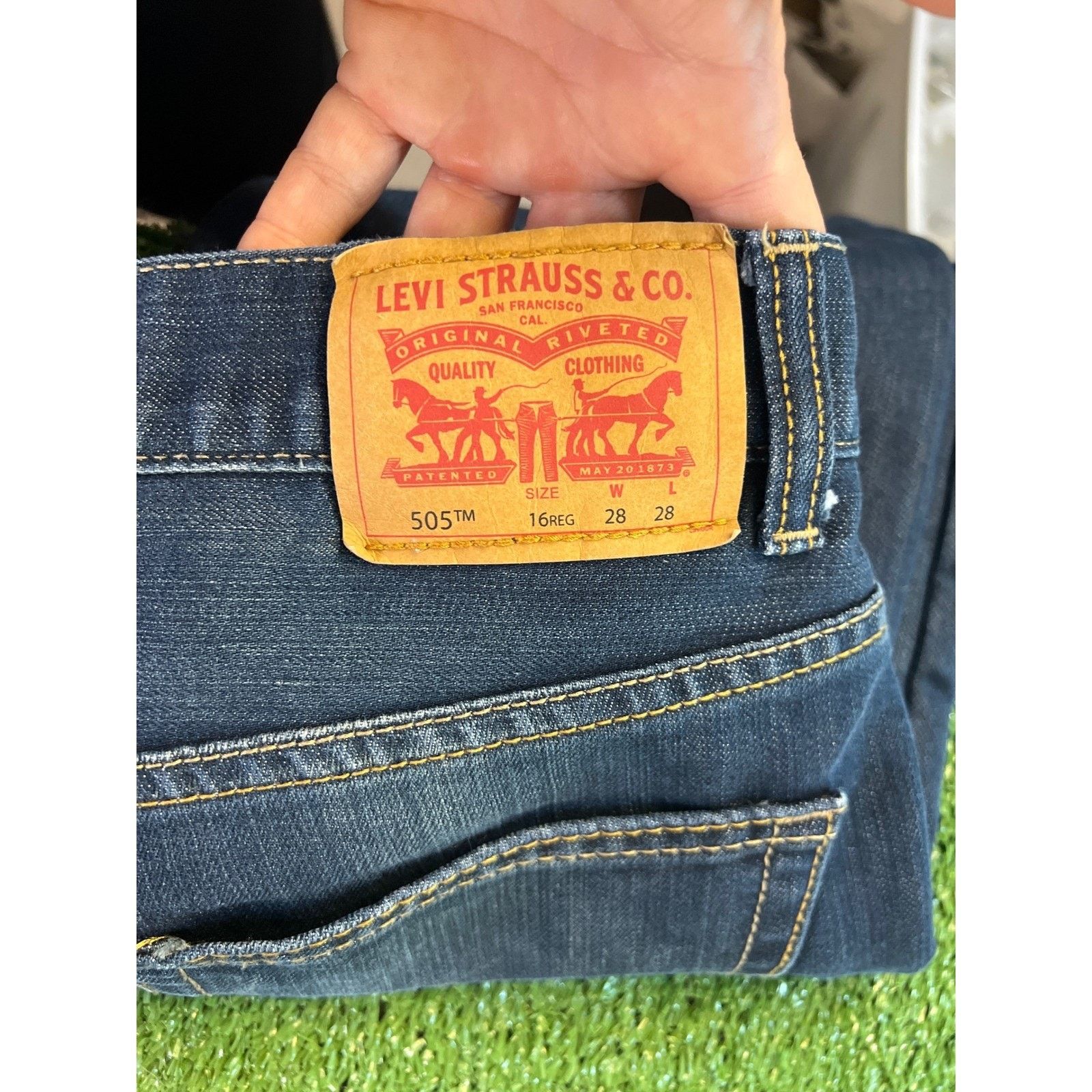 Levi's Levis 505 Regular Straight Jeans Womens Dark Wash 16R 28X28 Size 28" / US 6 / IT 42 - 7 Thumbnail