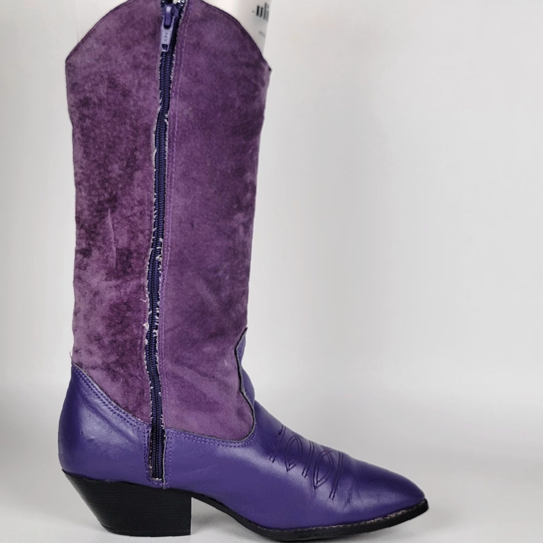 Vintage VINTAGE Santa Barbara Cowboy Western Boots Women's 5.5 Purple Leather Cowgirl Cap Toe Embroidered Western Boots Size US 6 / IT 36 - 5 Thumbnail
