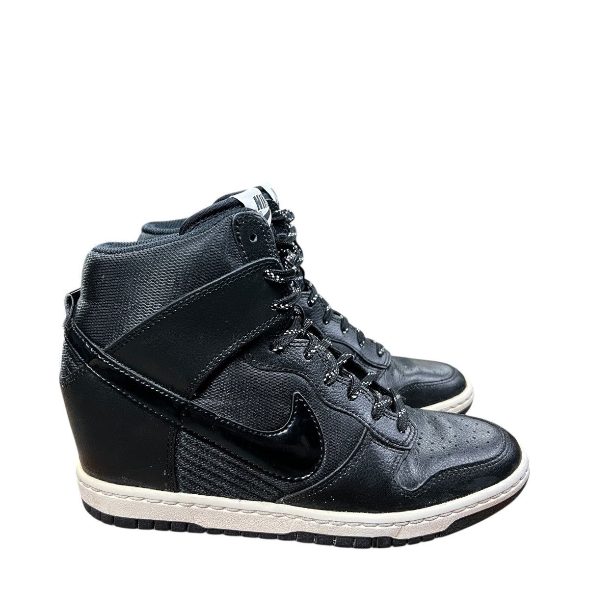 Nike Nike WMNS Dunk Sky Hi Essential Black White Wedge Sneakers Size US 8.5 / IT 38.5 - 1 Thumbnail