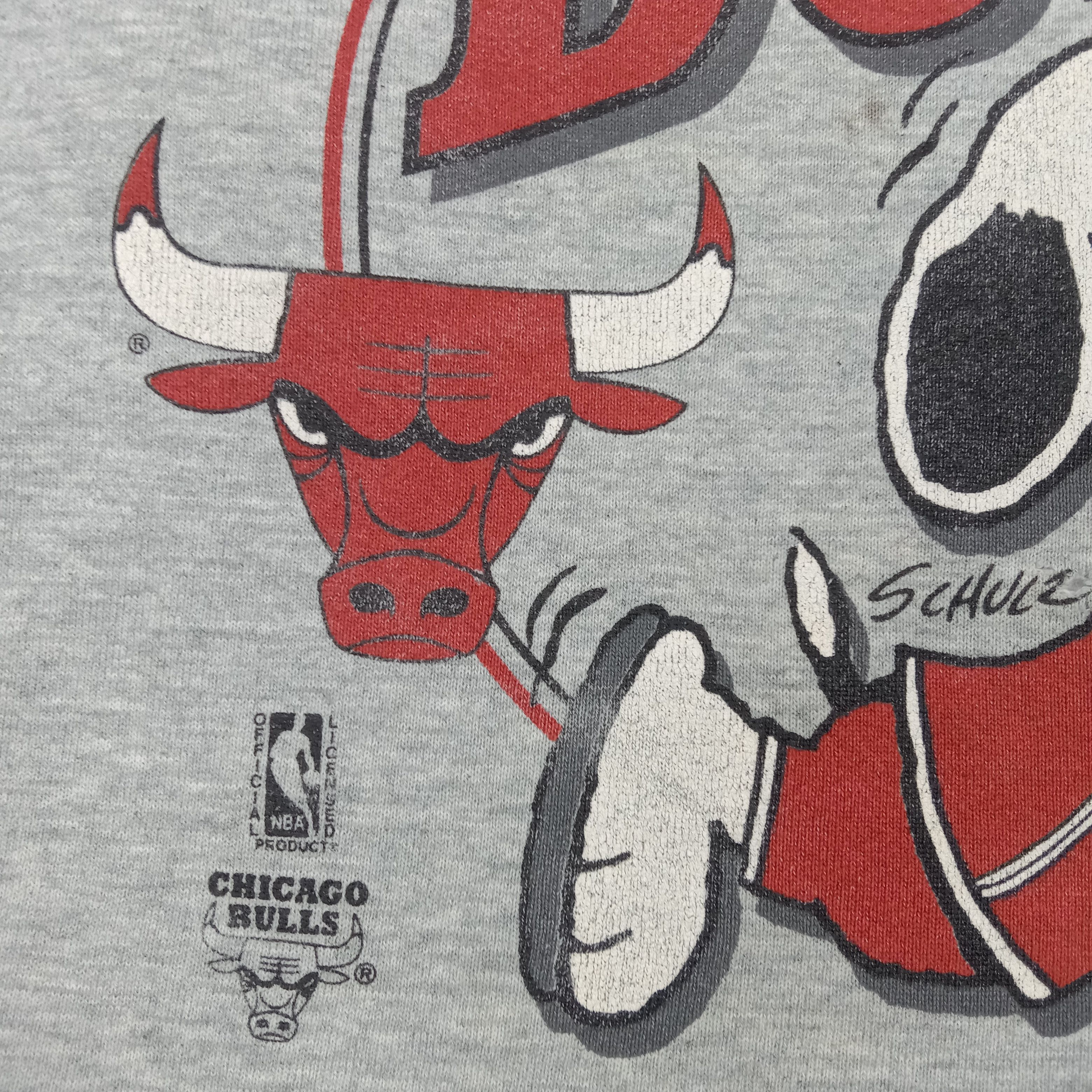 NBA 90's Chicago Bulls Snoopy Basketball Team Sweatshirt C292N13 Size US M / EU 48-50 / 2 - 3 Thumbnail