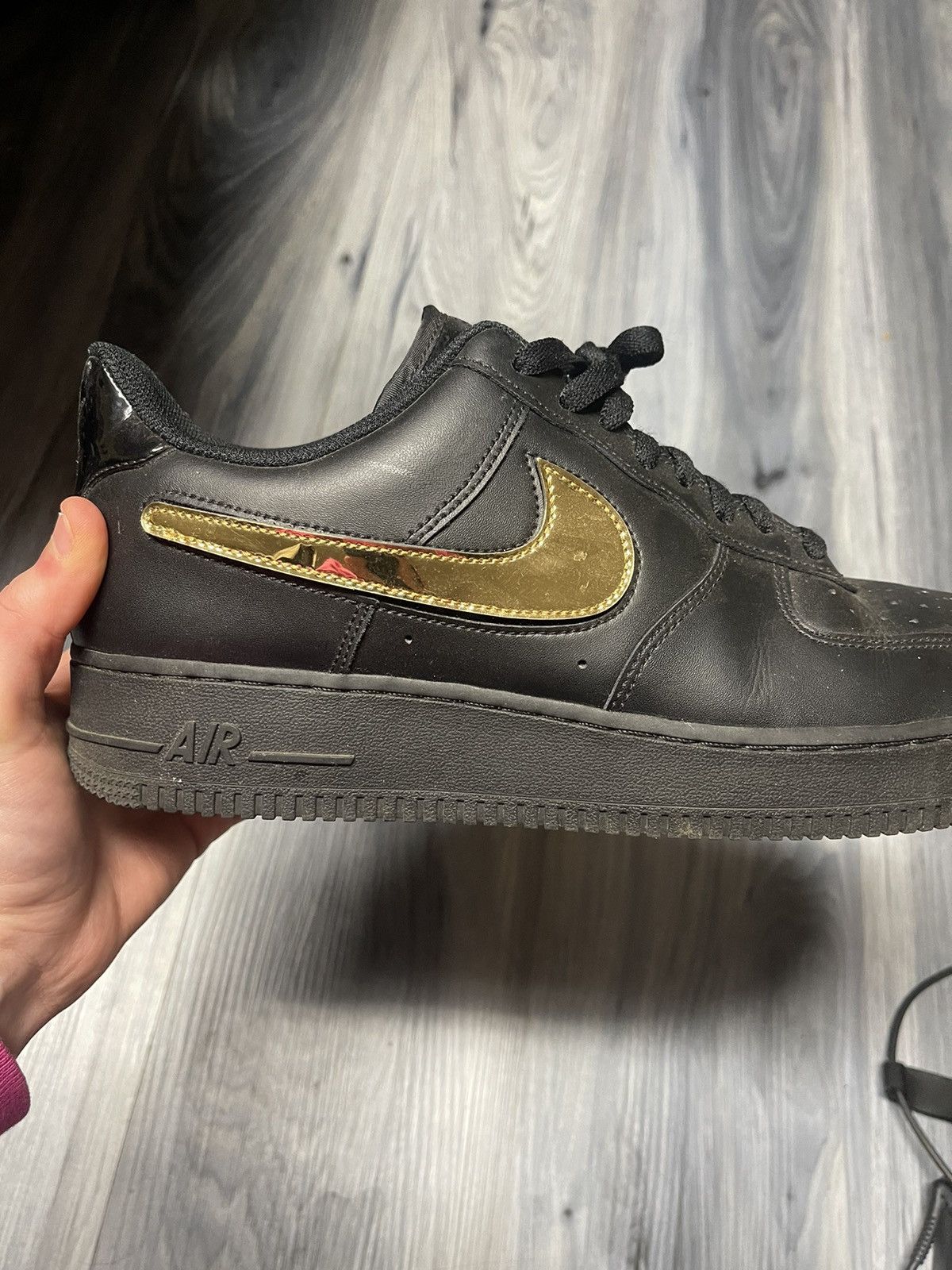removable swoosh pack