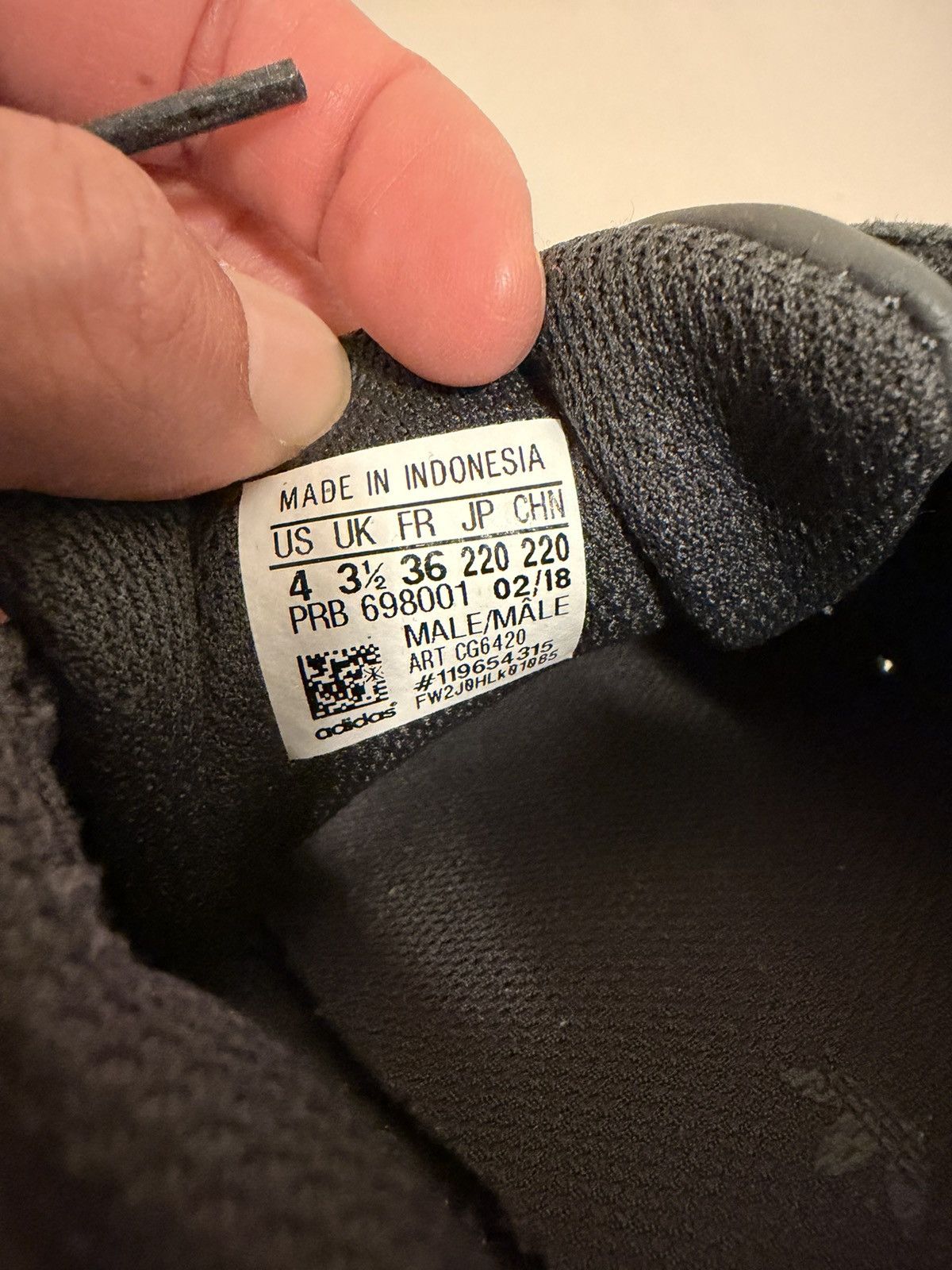 Yeezy Yeezy Powerphase Black Size 4 men / 5.5 women Size US 5.5 / IT 35.5 - 5 Thumbnail