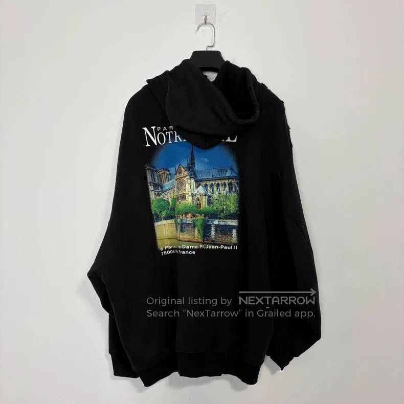 Balenciaga Balenciaga Castle Print Distressed Hoodie. Size US M / EU 48-50 / 2 - 2 Thumbnail