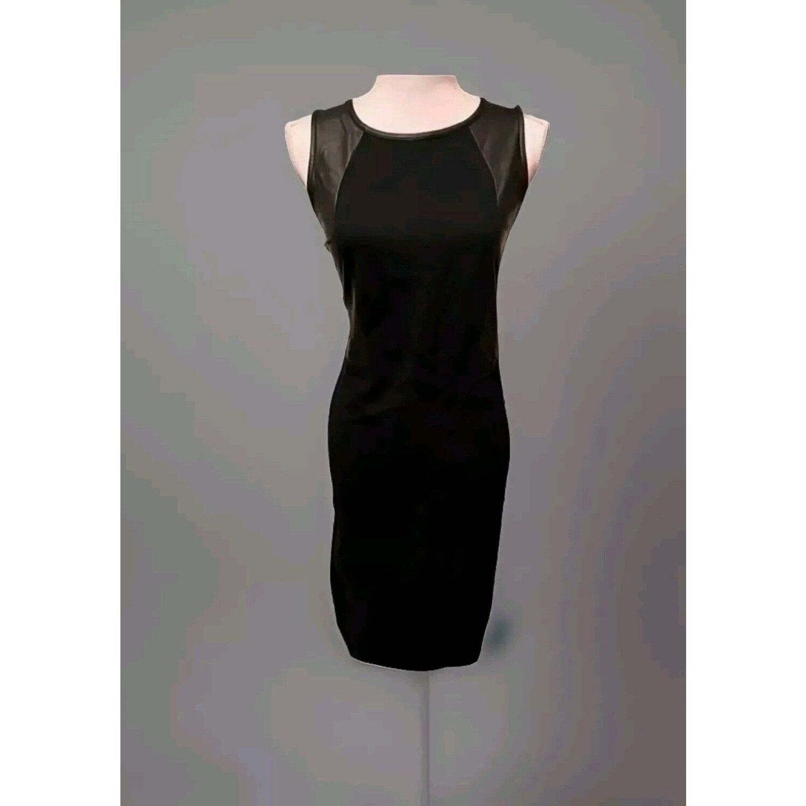 Athleta Athleta XS Night On The Town Ponte Dress Black Faux Vegan Size XS / US 0-2 / IT 36-38 - 4 Thumbnail