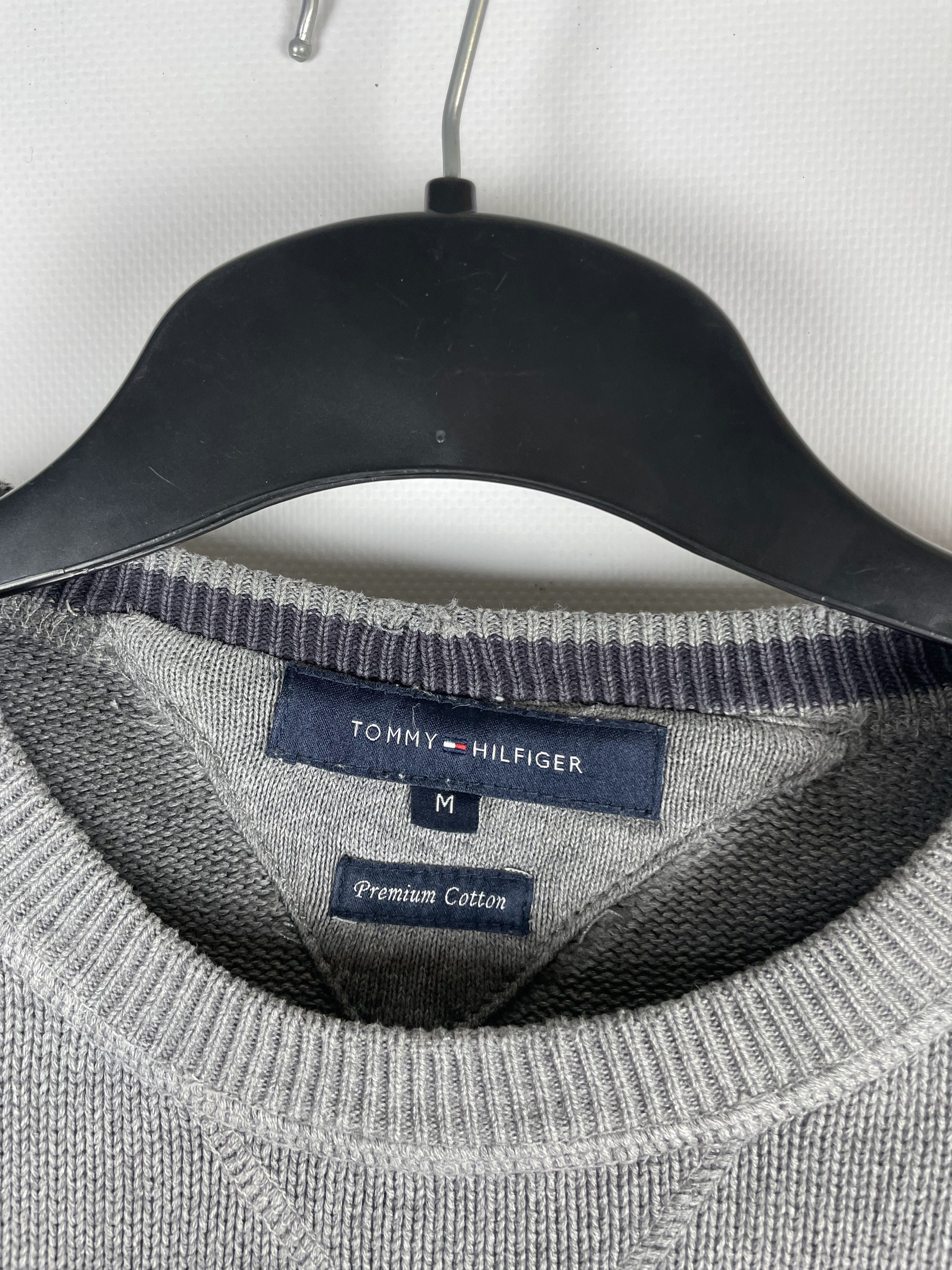 Other Vintage Tommy Hilfiger Sweater Old Money Size US M / EU 48-50 / 2 - 5 Thumbnail