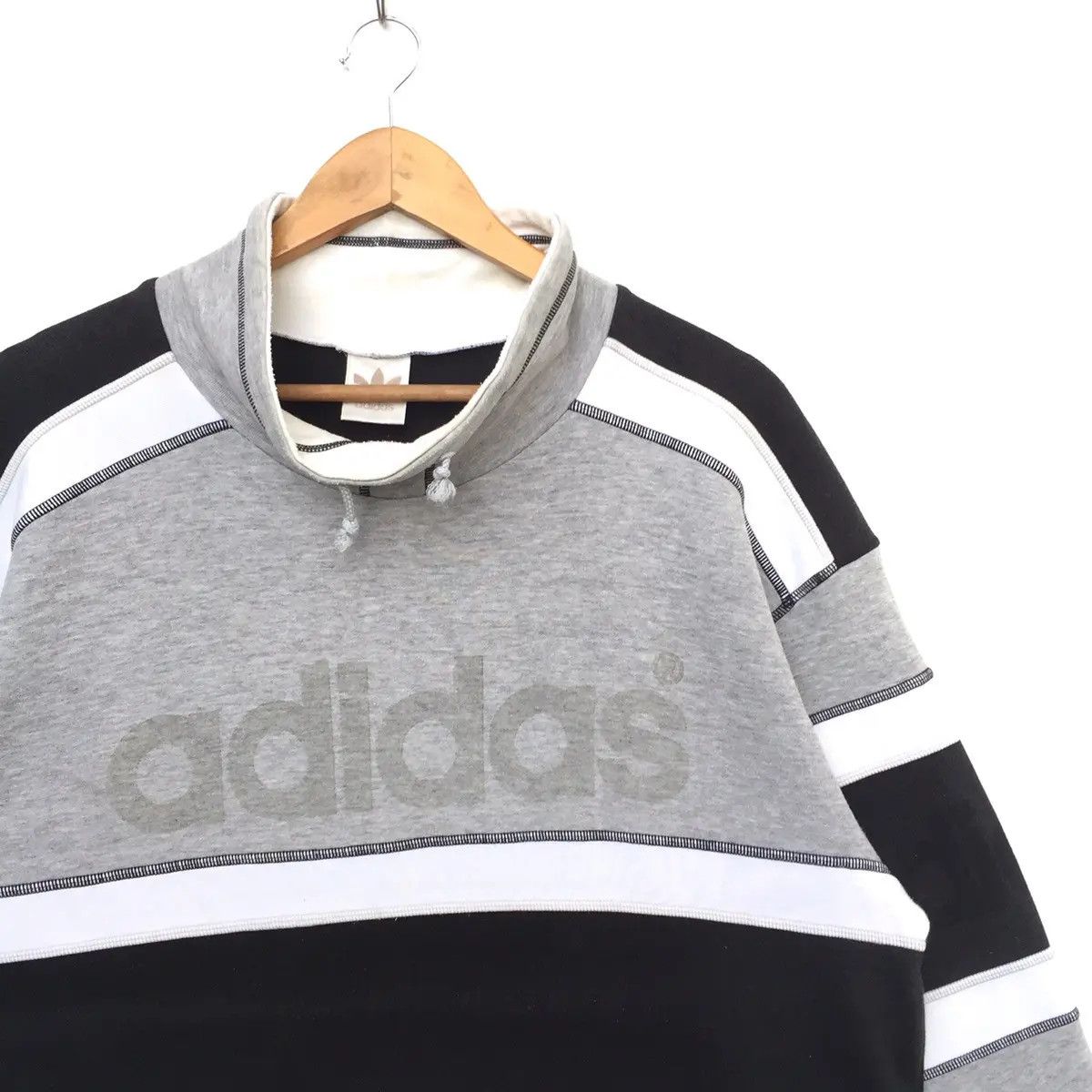 Adidas Vintage 90s Adidas Trefoil Big Logo Sweatshirt | L | Hype Size US L / EU 52-54 / 3 - 2 Thumbnail