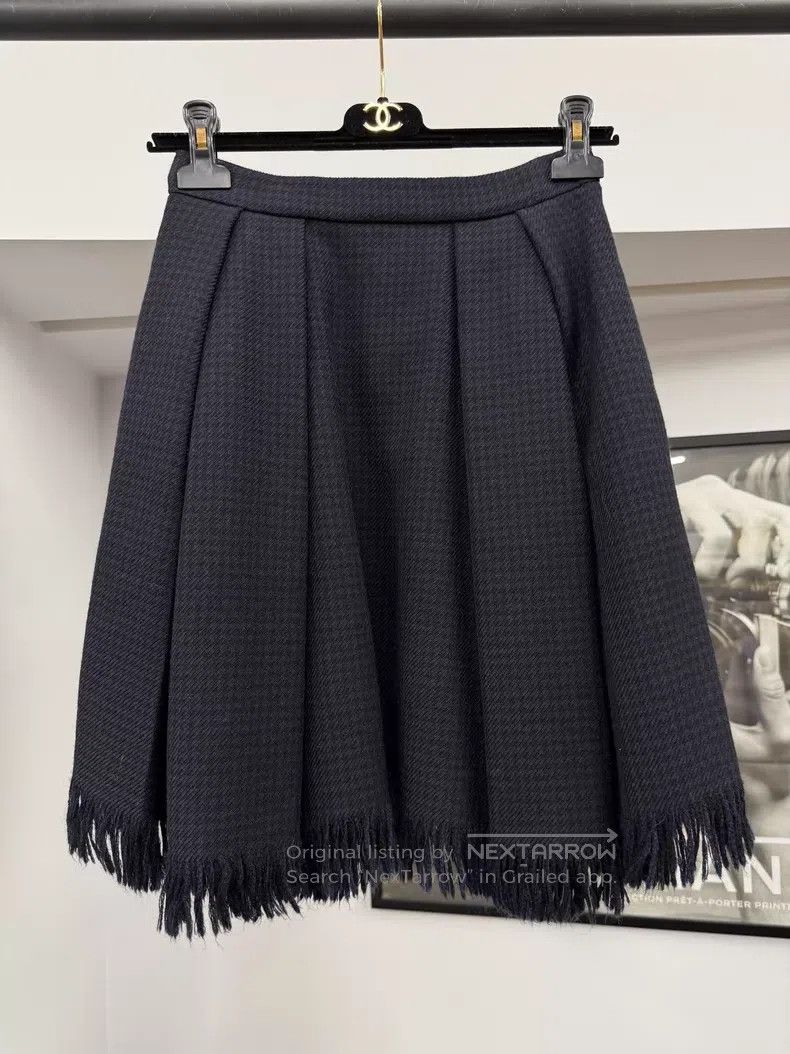 Dior Dior Black and blue plaid tassel skirt Size 42" / US 20 - 1 Thumbnail
