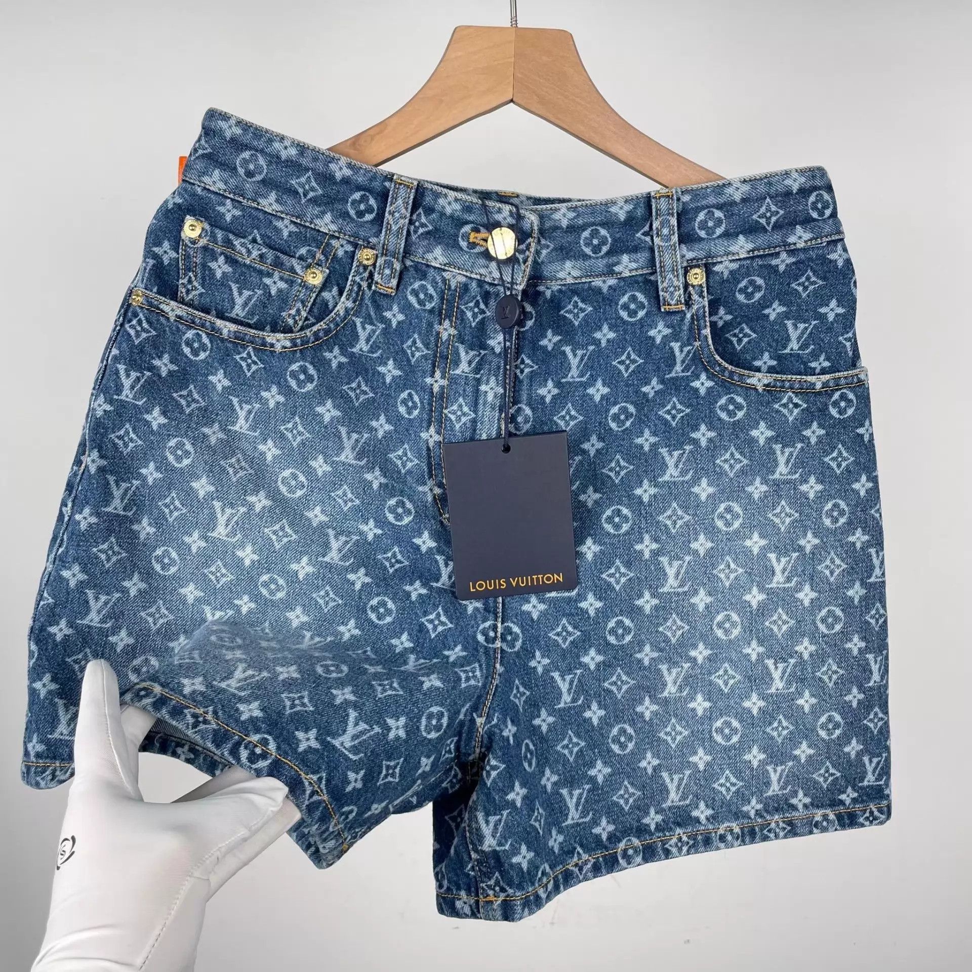 Louis Vuitton LV allover logo denim shorts blue 38 new with tags Size 27" / US 4 / IT 40 - 3 Thumbnail