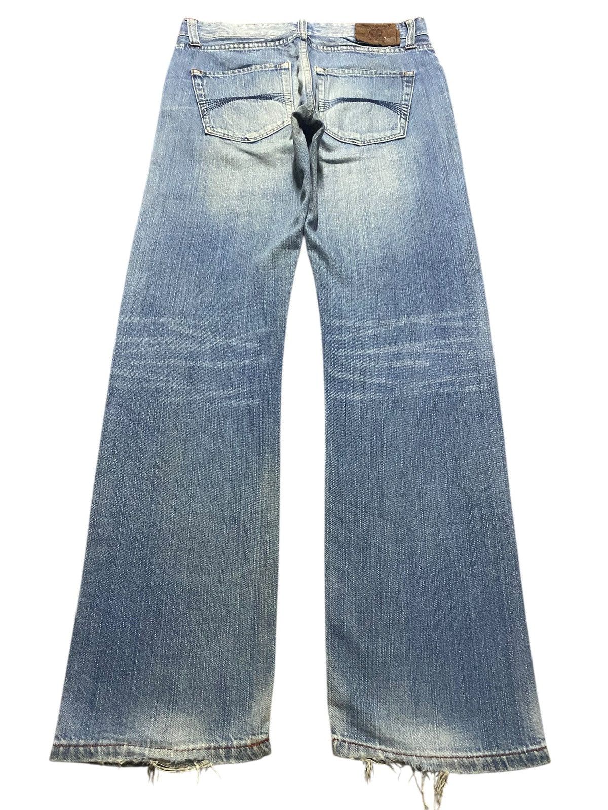 Brooklyn Industries Vintage Brooklyn industries Light Wash Distressed Jeans Size US 32 / EU 48 - 2 Thumbnail