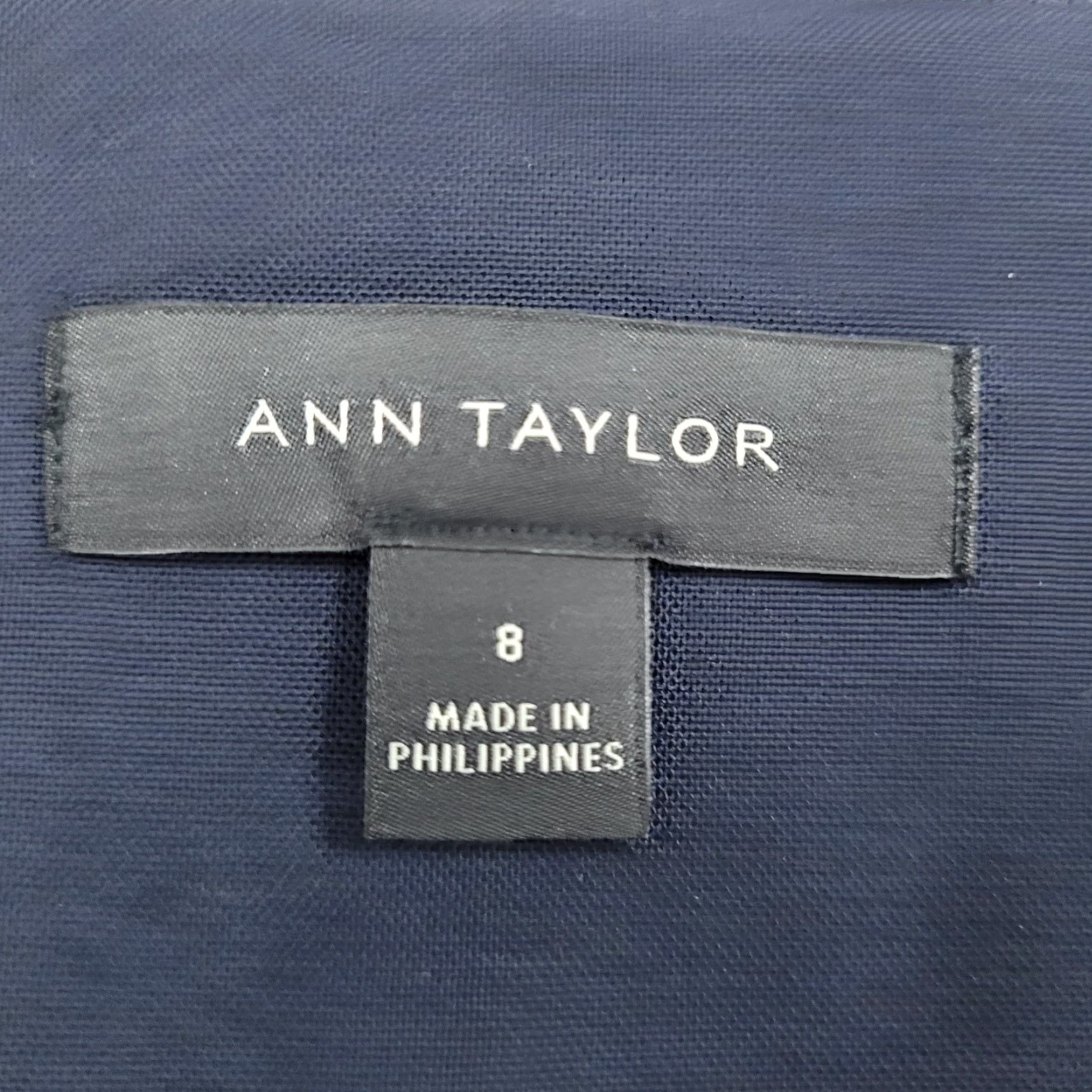 Ann Taylor Ann Taylor Blazer 8 Navy Stretch Buttoned 3/4 Sleeve Collarless Suit Jacket Size M / US 6-8 / IT 42-44 - 3 Thumbnail