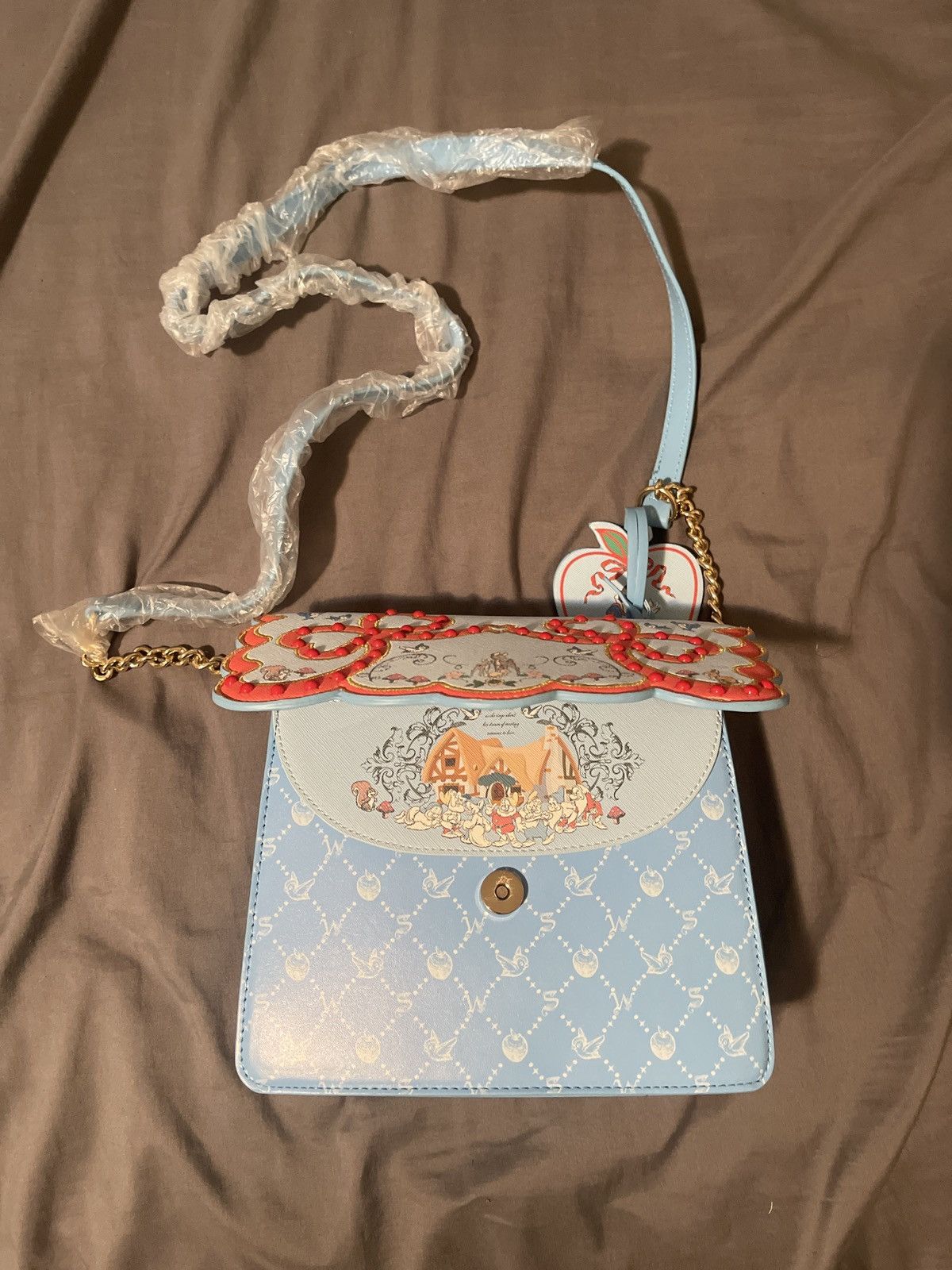 Disney Danielle Nicole x Disney crossbody Snow White handbag Size ONE SIZE - 4 Thumbnail