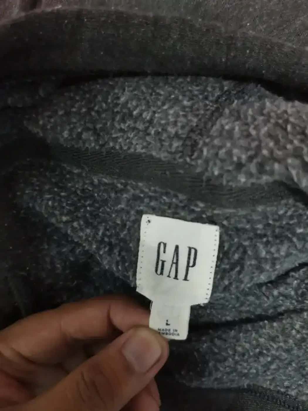 Gap Vintage GAP Big Logo Hoodie Size US L / EU 52-54 / 3 - 5 Thumbnail