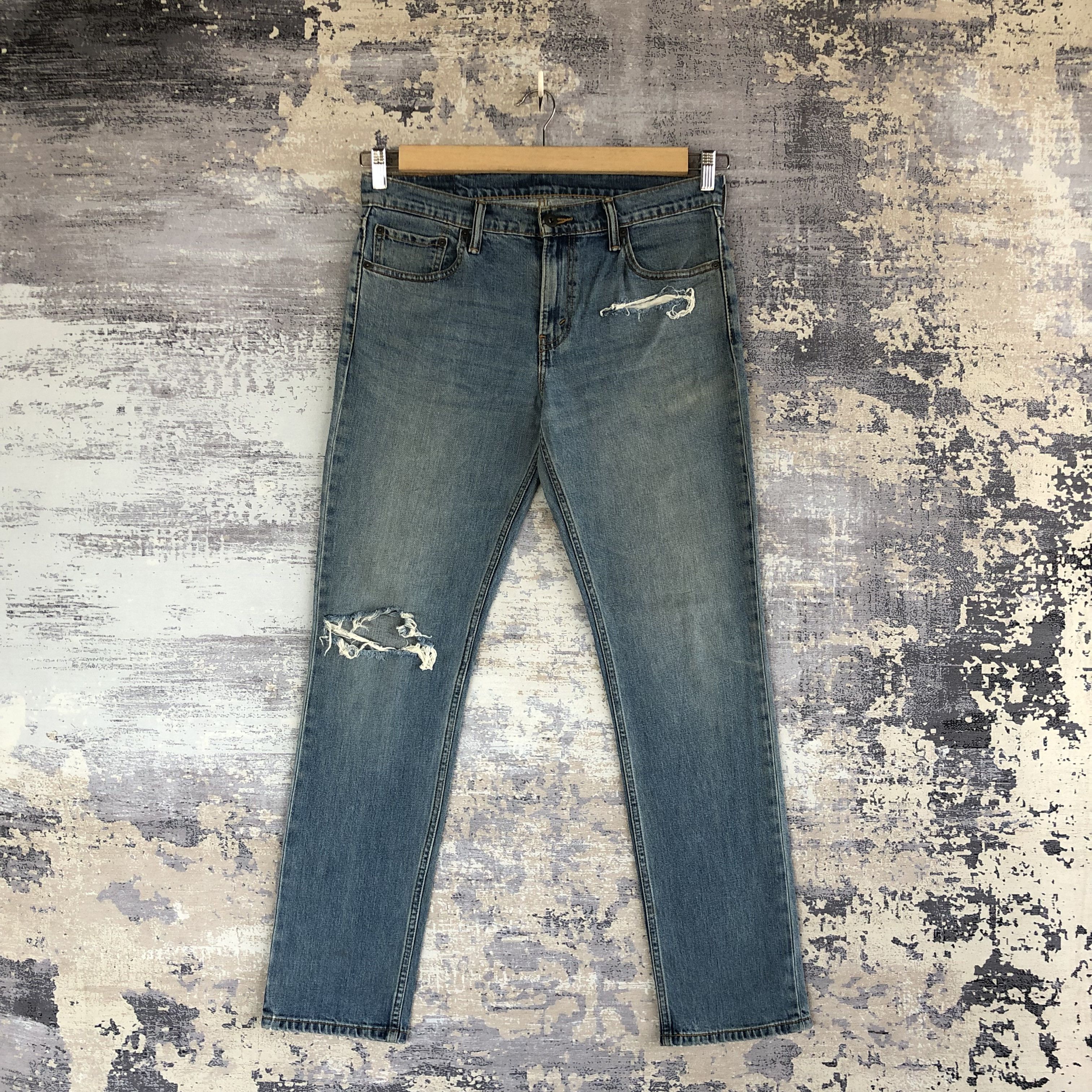 Levi's Vintage Y2K Levis Distressed Jeans Levi's 511 Faded Denim Size US 34 / EU 50 - 1 Thumbnail