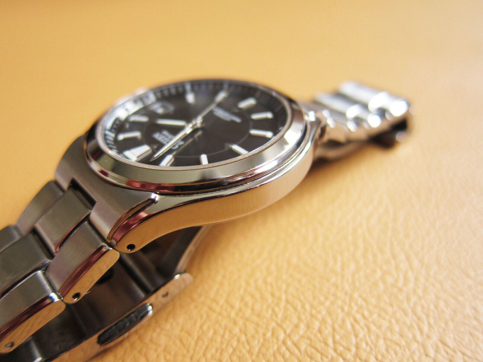 Citizen CITIZEN EcoDrive ATTESA H110-T011331 RadioWave SolarTitanium Size ONE SIZE - 10 Thumbnail