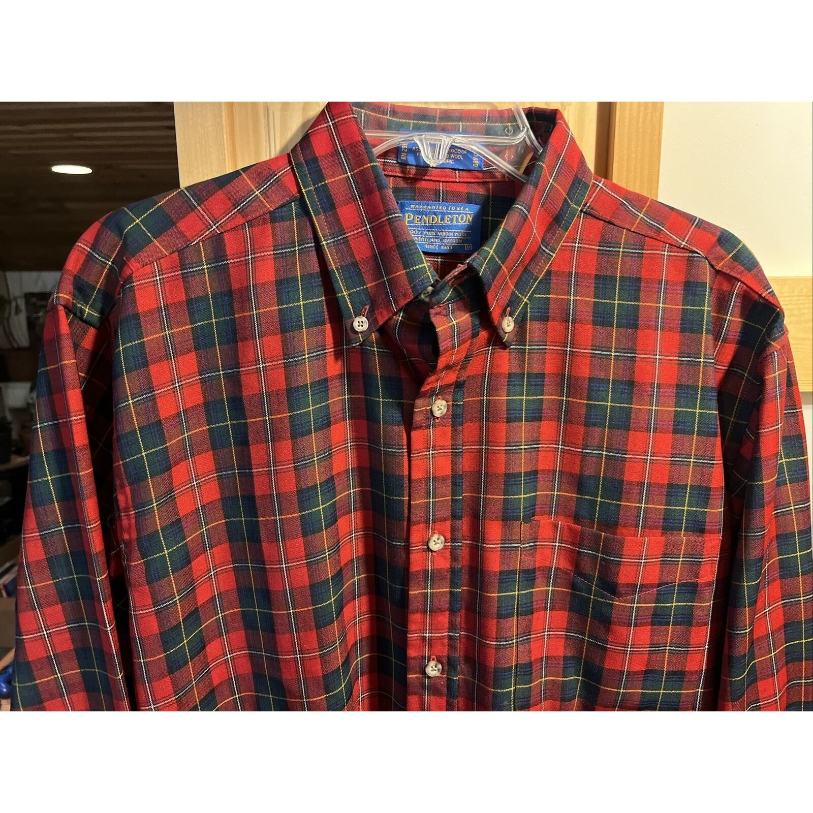 Pendleton Pendleton Men’s M Red Plaid Long Sleeve Button Up Wool Shirt Size US M / EU 48-50 / 2 - 6 Thumbnail