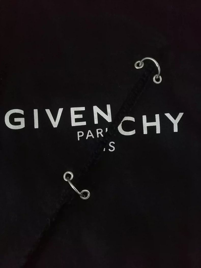 Givenchy Givenchy Shark Head Printed Sweatshirt, XS Size Size US S / EU 44-46 / 1 - 4 Thumbnail