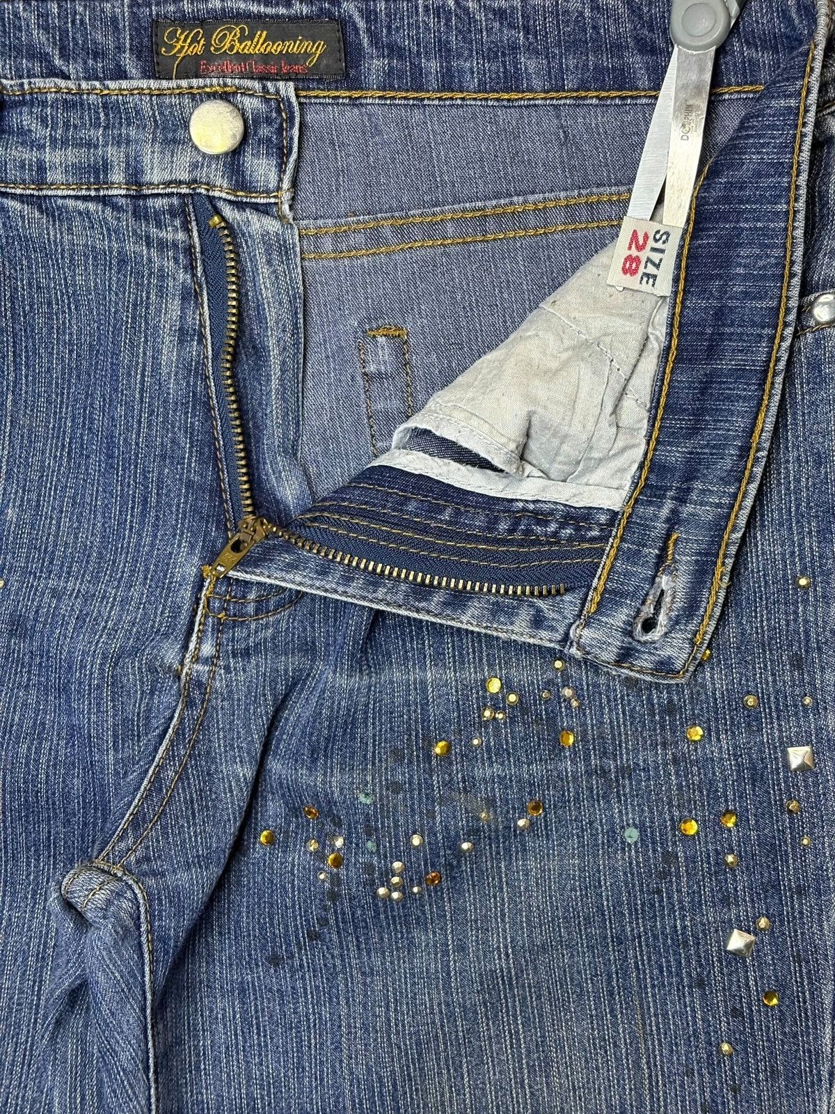 Japanese Brand Vintage Japanese Brand Mud Wash Studded Distress Flare Jeans Size 29" - 9 Thumbnail