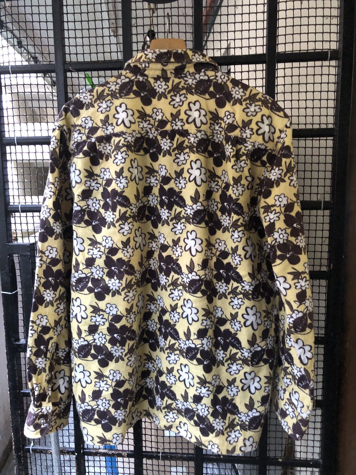 Quiksilver × Vintage VINTAGE QUIKSILVER SURF FLOWER BUTTON UP SHIRT HAWAII Size US XL / EU 56 / 4 - 7 Thumbnail