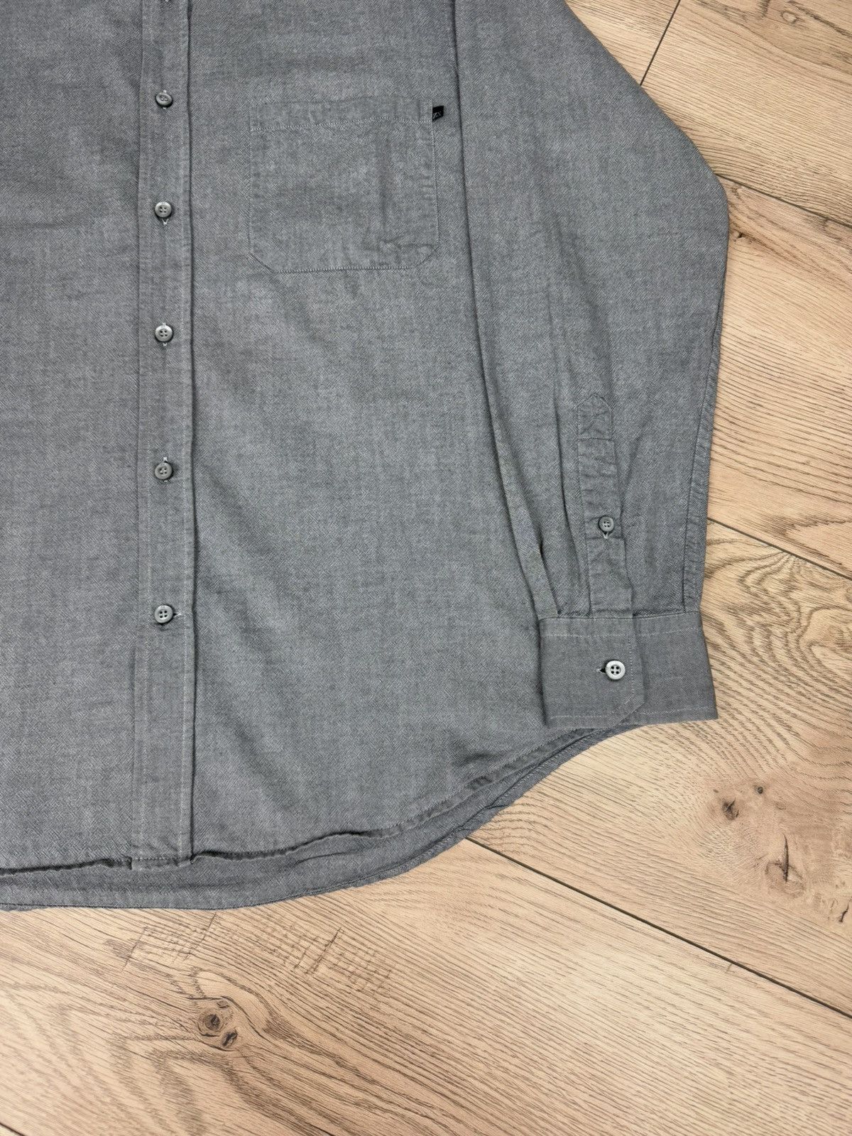 Ermenegildo Zegna Ermenegildo Zegna Shirt Mens M Gray Button UpCasual Size US M / EU 48-50 / 2 - 3 Thumbnail