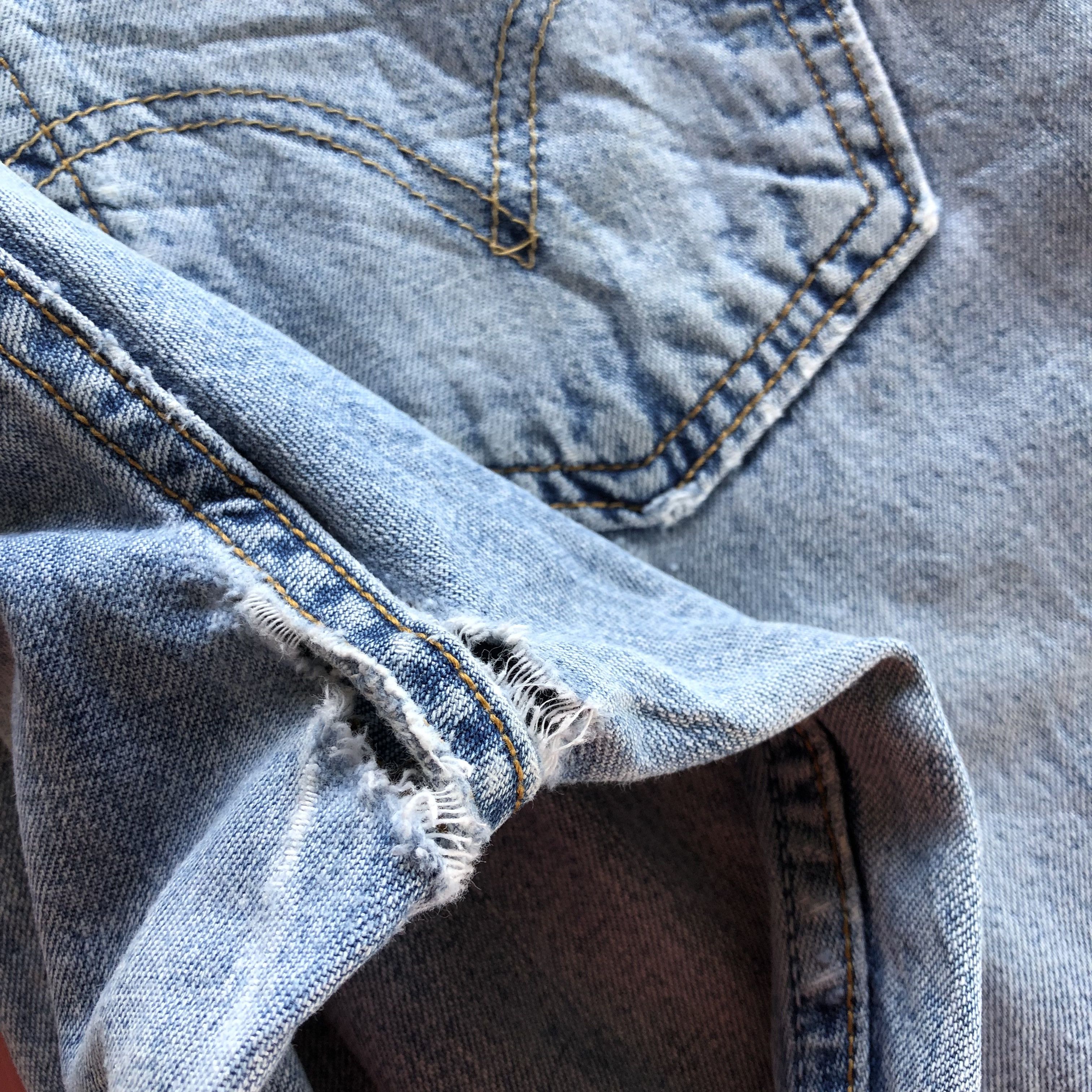 Levi's Vintage Baggy Levis Sun Faded Jeans Levi's Distressed Denim Size US 30 / EU 46 - 10 Thumbnail