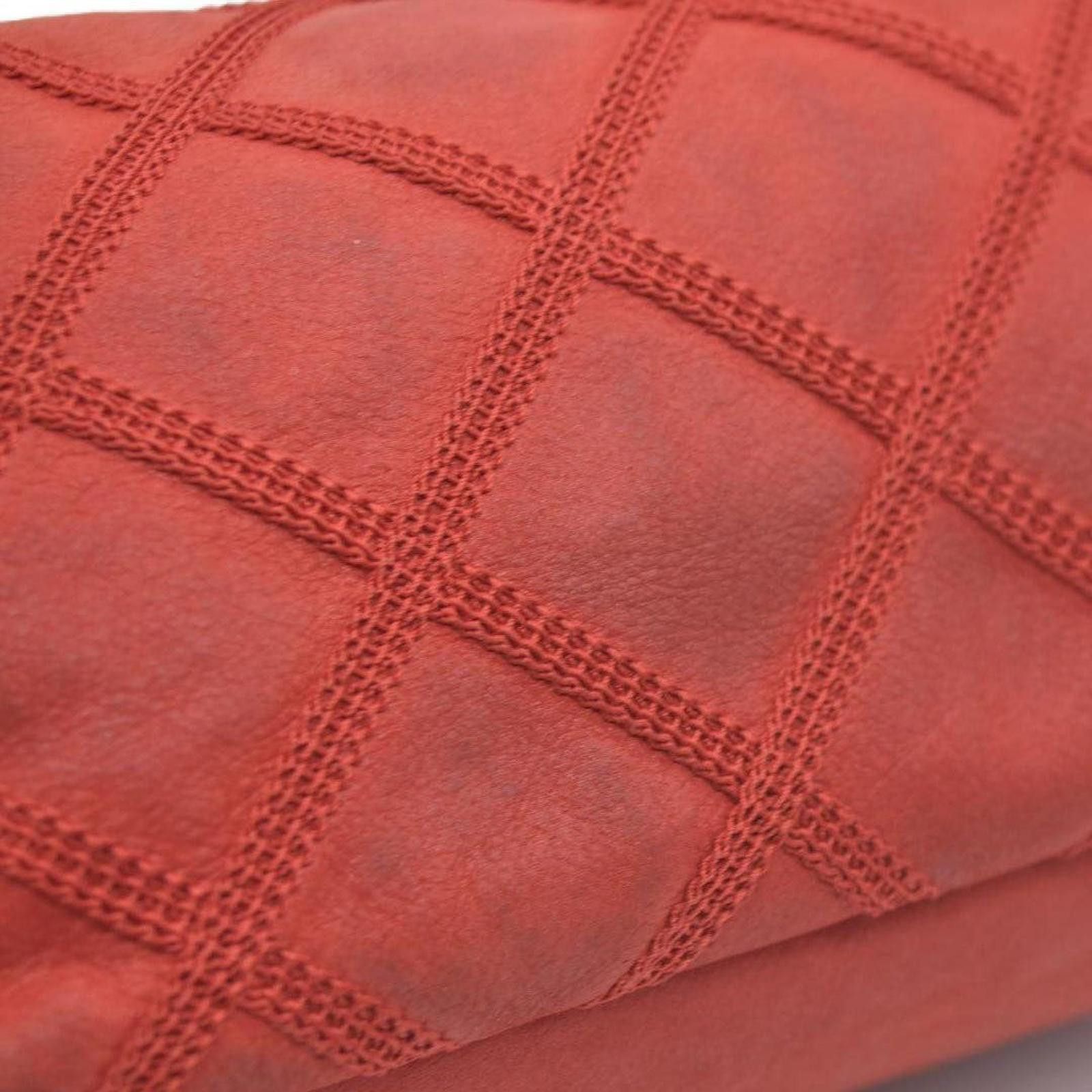 Chanel $3700 Chanel Small Diamond Stitch Flap Bag 2013 Size ONE SIZE - 9 Thumbnail