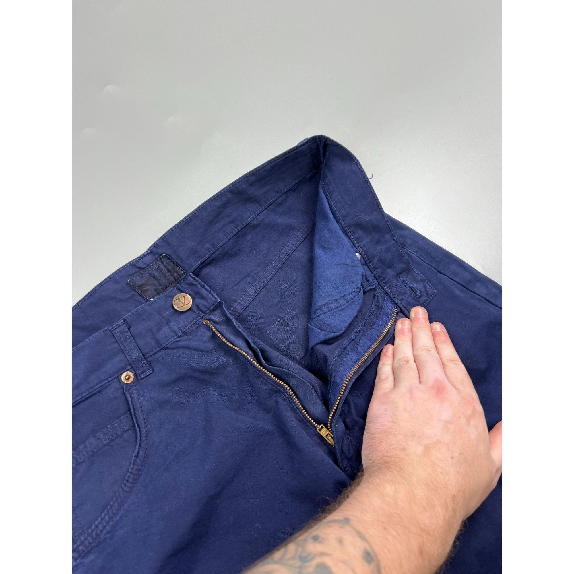Valentino Valentino Jeans Vintage Denim Pants (Y0987) Size US 28 / EU 44 - 6 Thumbnail