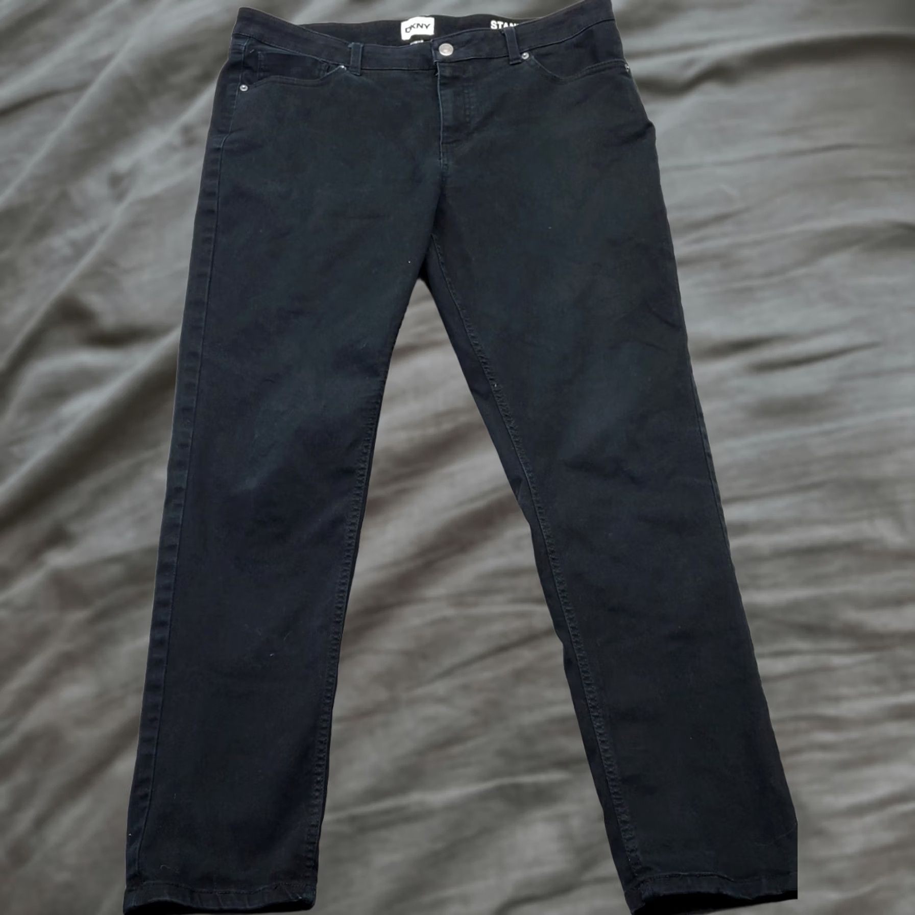 DKNY DKNY Mens Straight Jeans 38x32 Black Denim Stretch Dark Wash Vintage: No Size US 38 / EU 54 - 1 Thumbnail