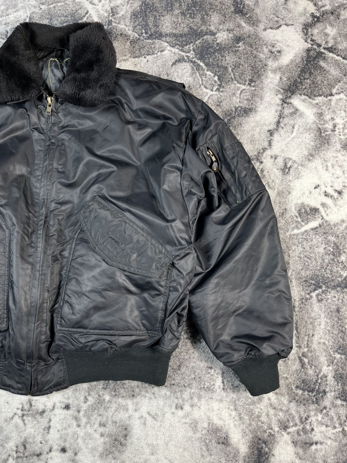 Vintage Vintage Black MA-1 Bomber Jacket Size US XL / EU 56 / 4 - 3 Thumbnail