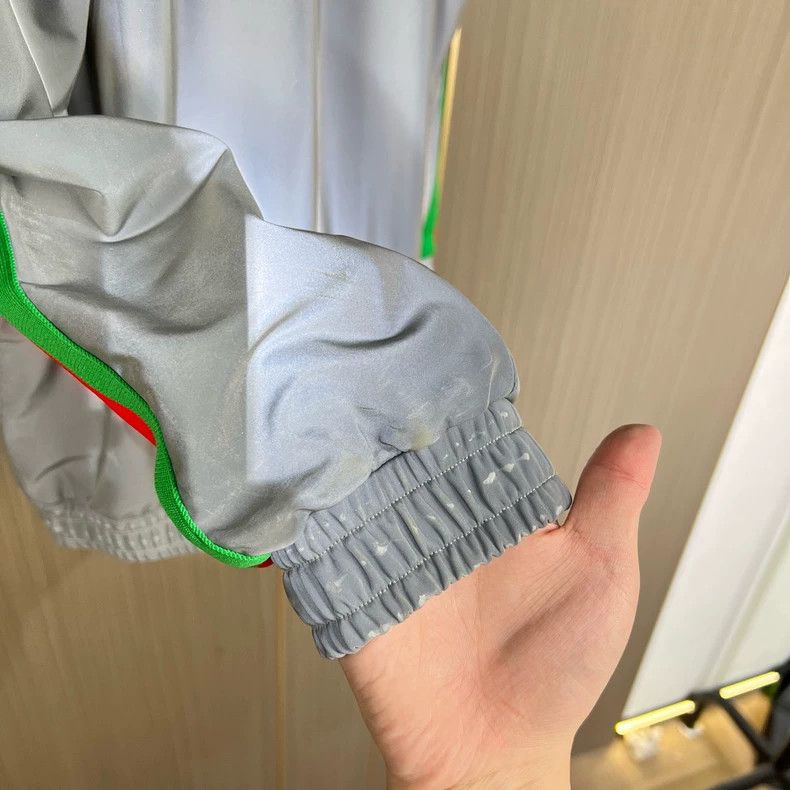 Gucci Gucci Red and green webbing 3m reflective zipper jacket 250 Size US S / EU 44-46 / 1 - 7 Thumbnail
