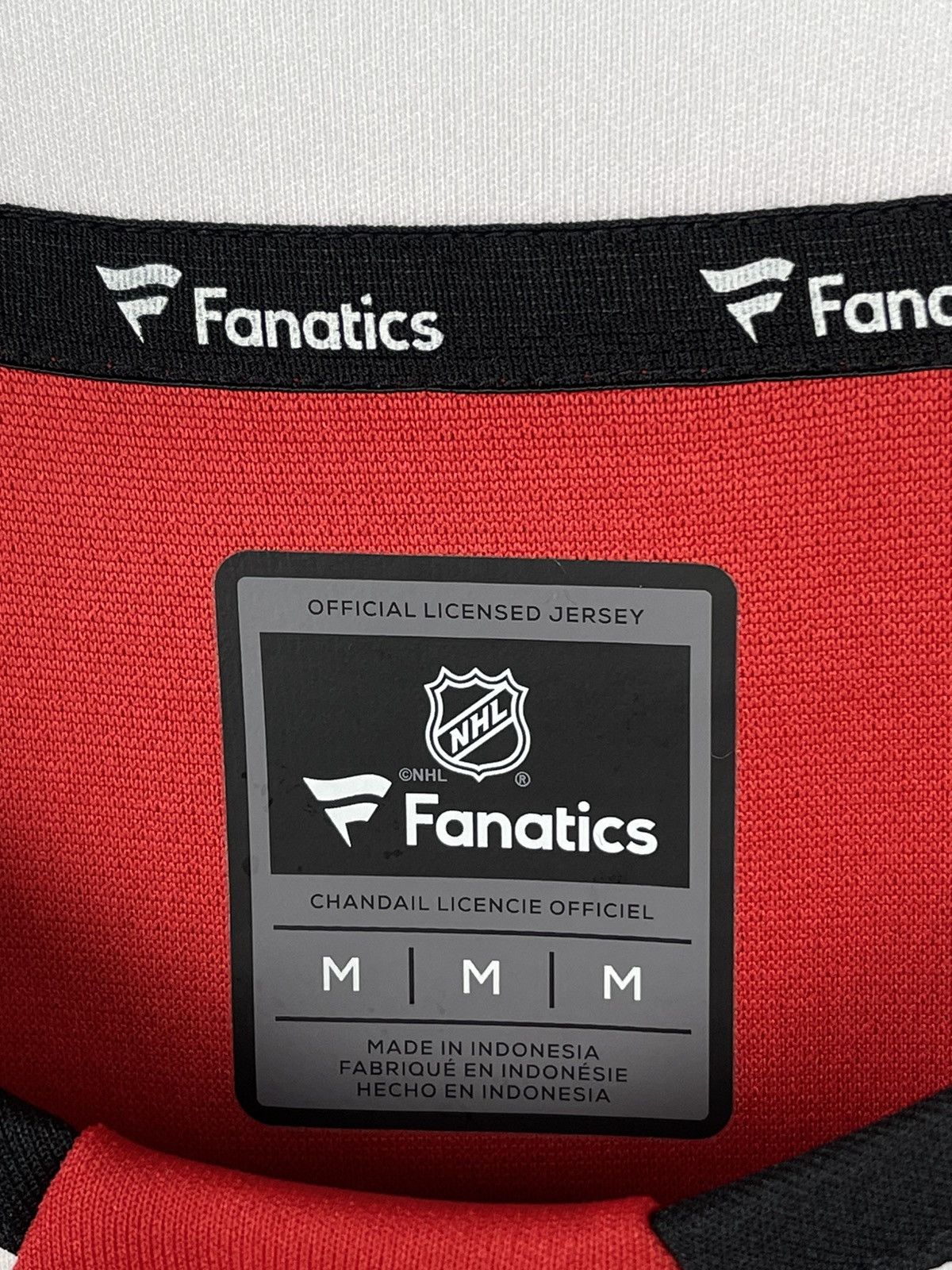 NHL Chicago Blackhawks NHL Fanatics Oversized Jersey Size M Size US M / EU 48-50 / 2 - 7 Thumbnail