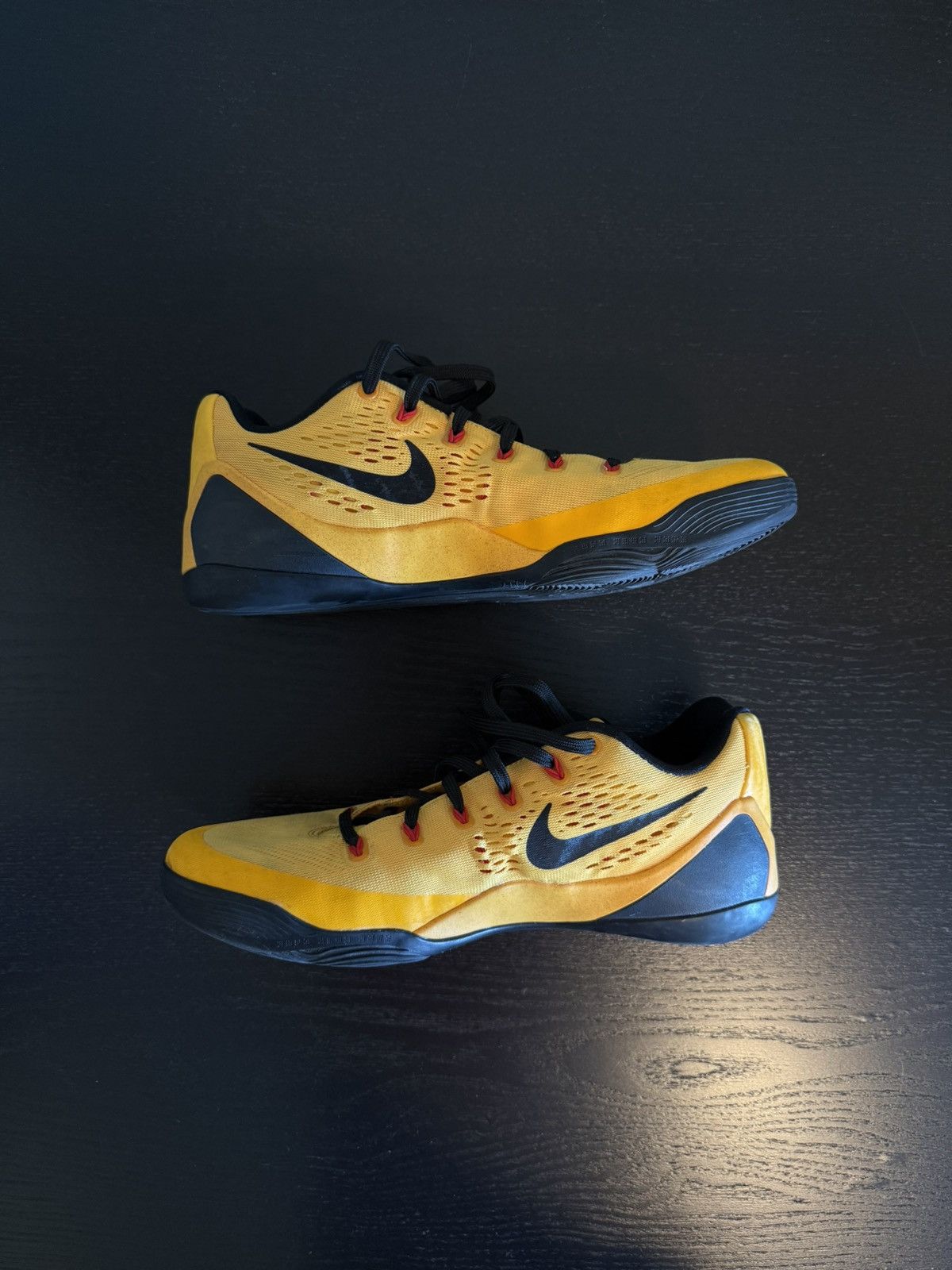Nike Nike Kobe 9 EM Low Bruce Lee Size US 10.5 / EU 43-44 - 2 Thumbnail