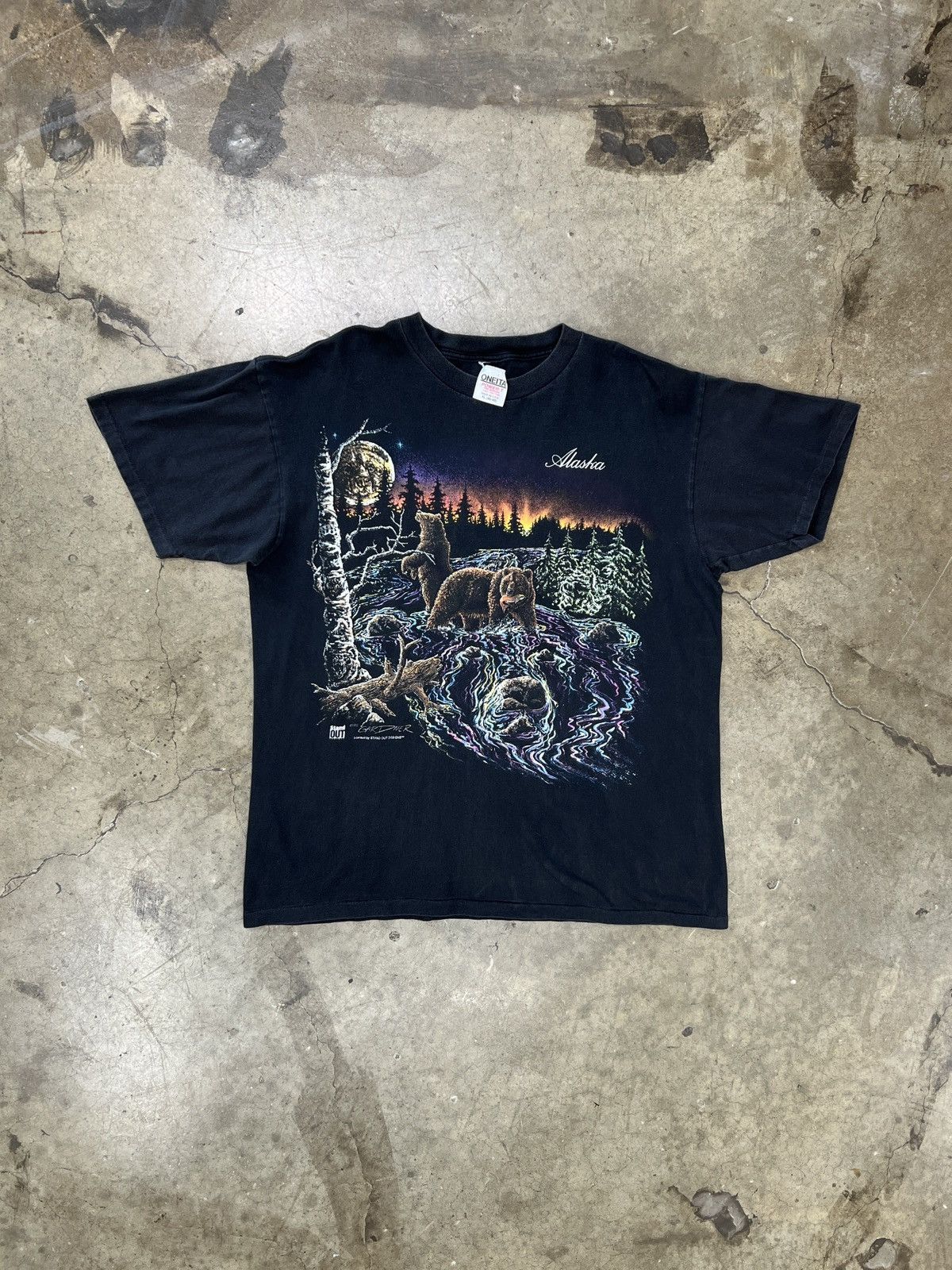 Vintage Vintage 1993 Alaska Stand Out Nature Forrest Tee Oneita XL Size US XL / EU 56 / 4 - 2 Thumbnail
