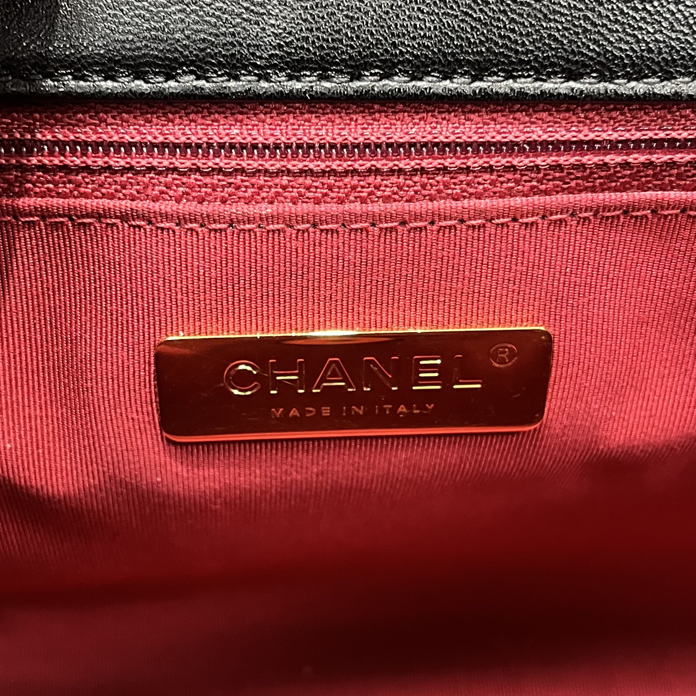 Chanel Chanel 19 Handbag Black/Gold Size ONE SIZE - 9 Thumbnail