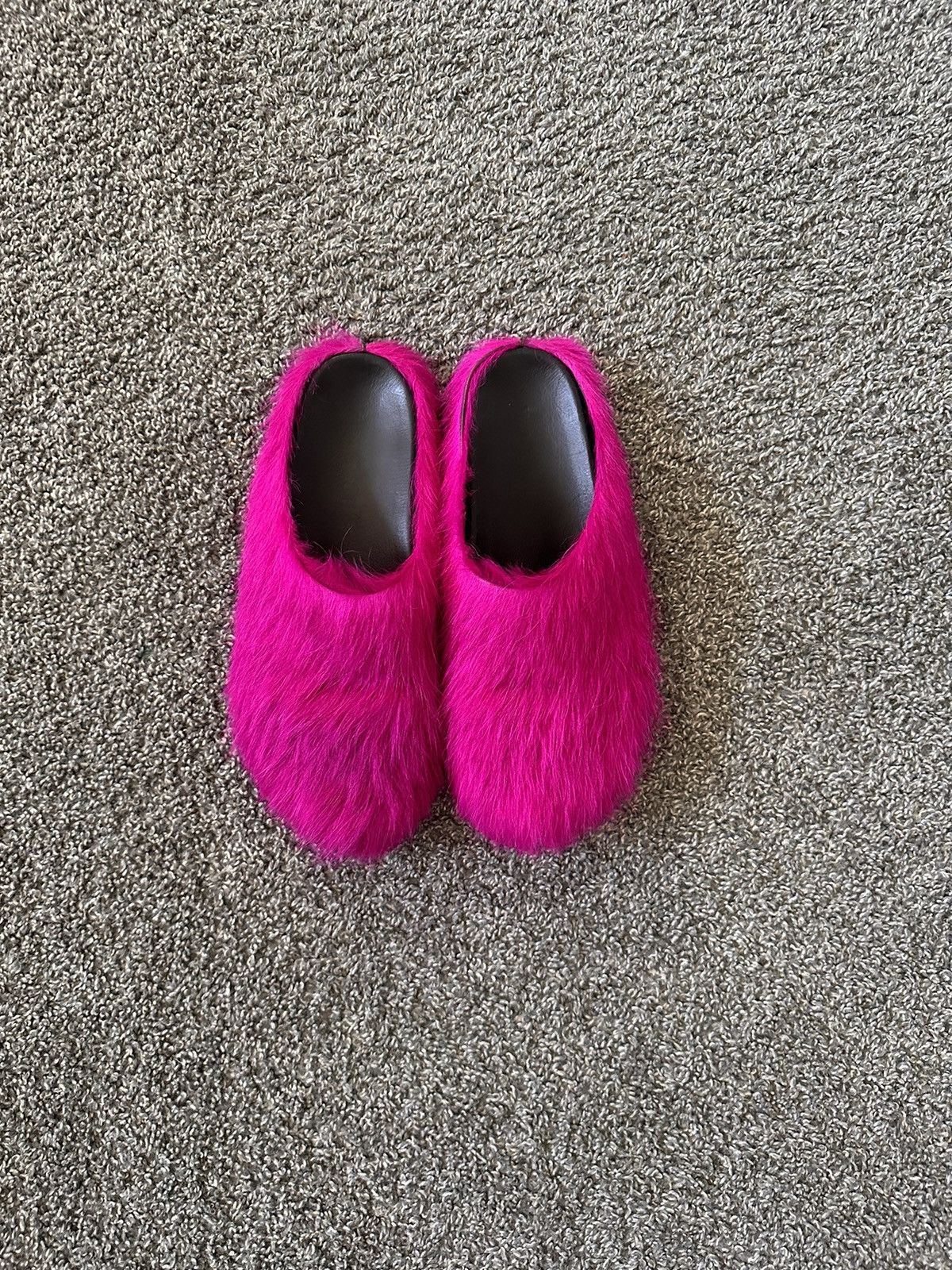 Pre-owned Marni Fussbett Sabot Mule Shoes In Fuschia