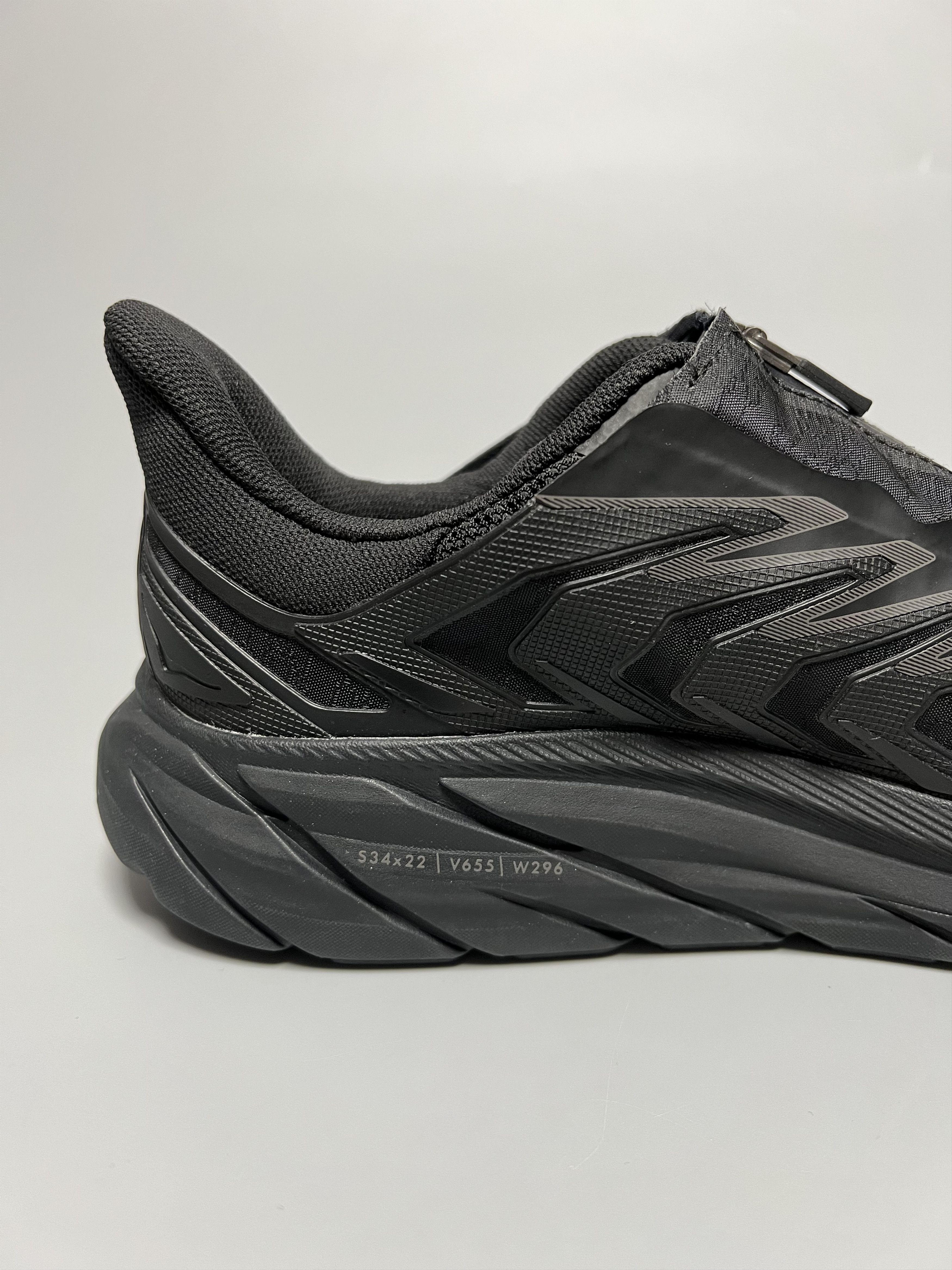 Hoka Hoka One One U Project Clifton Women's Running Shoes Size US 6 / IT 36 - 6 Thumbnail