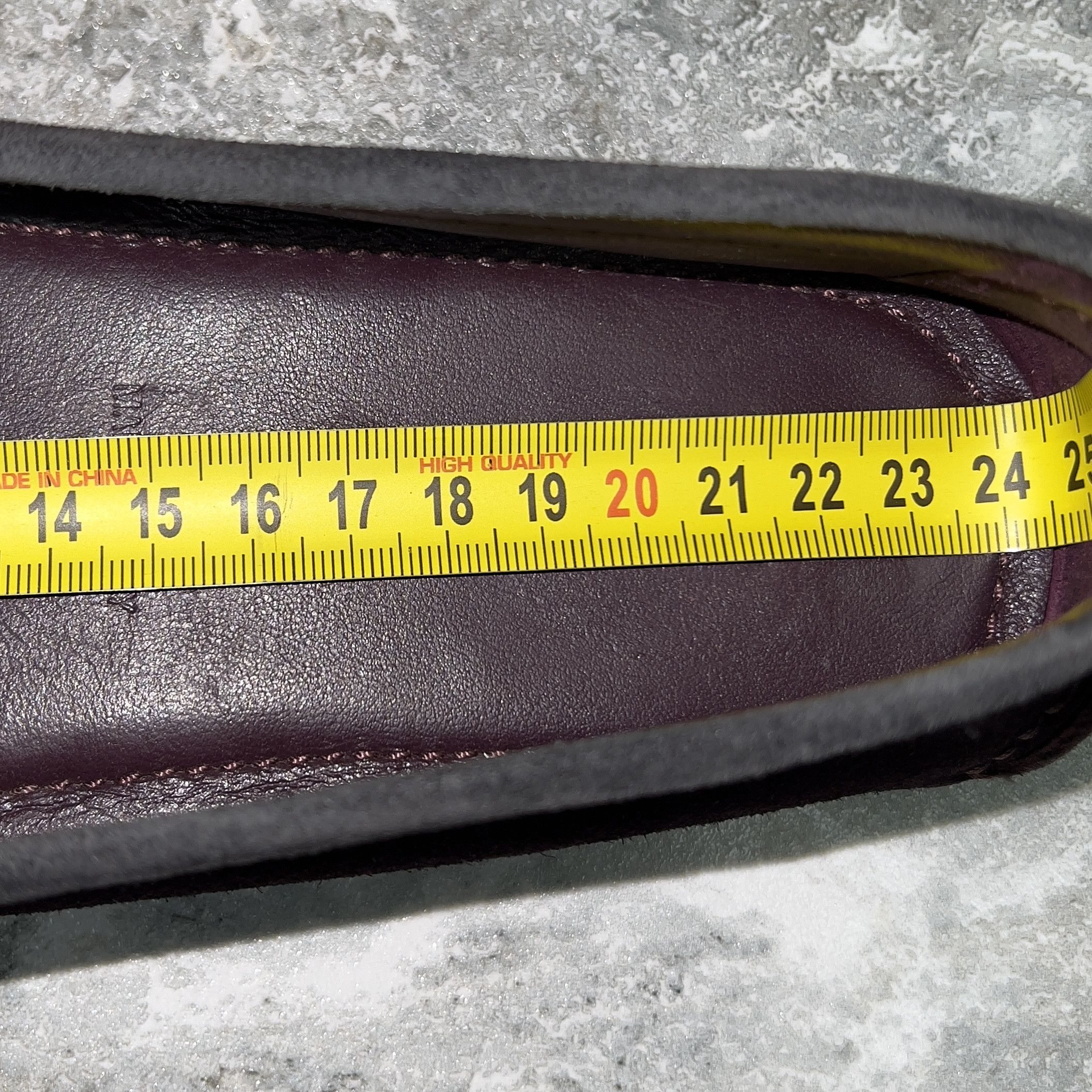 Louis Vuitton Gloria Driving Moccasin Suede Size US 6.5 / IT 36.5 - 10 Thumbnail