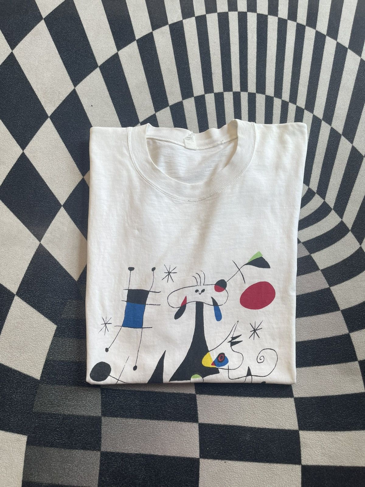 Arts & Science 90s Joan Miró Art Fundació Joan Miró Barcelona Museum Tee Size US XL / EU 56 / 4 - 1 Thumbnail