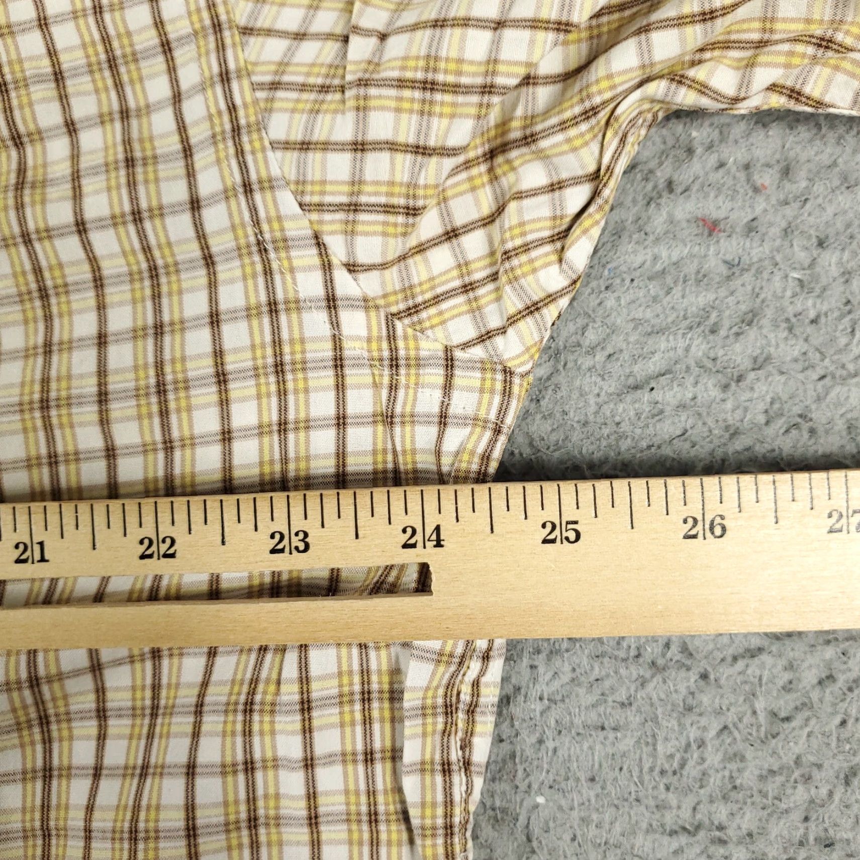 Nautica Nautica Shirt Mens Size Large Beige Plaid Button-Up Short Sleeve Casual Shirt - Nautica Button-Down Collar, Regular Fit, Cotton, Beige, Men Size US L / EU 52-54 / 3 - 5 Thumbnail