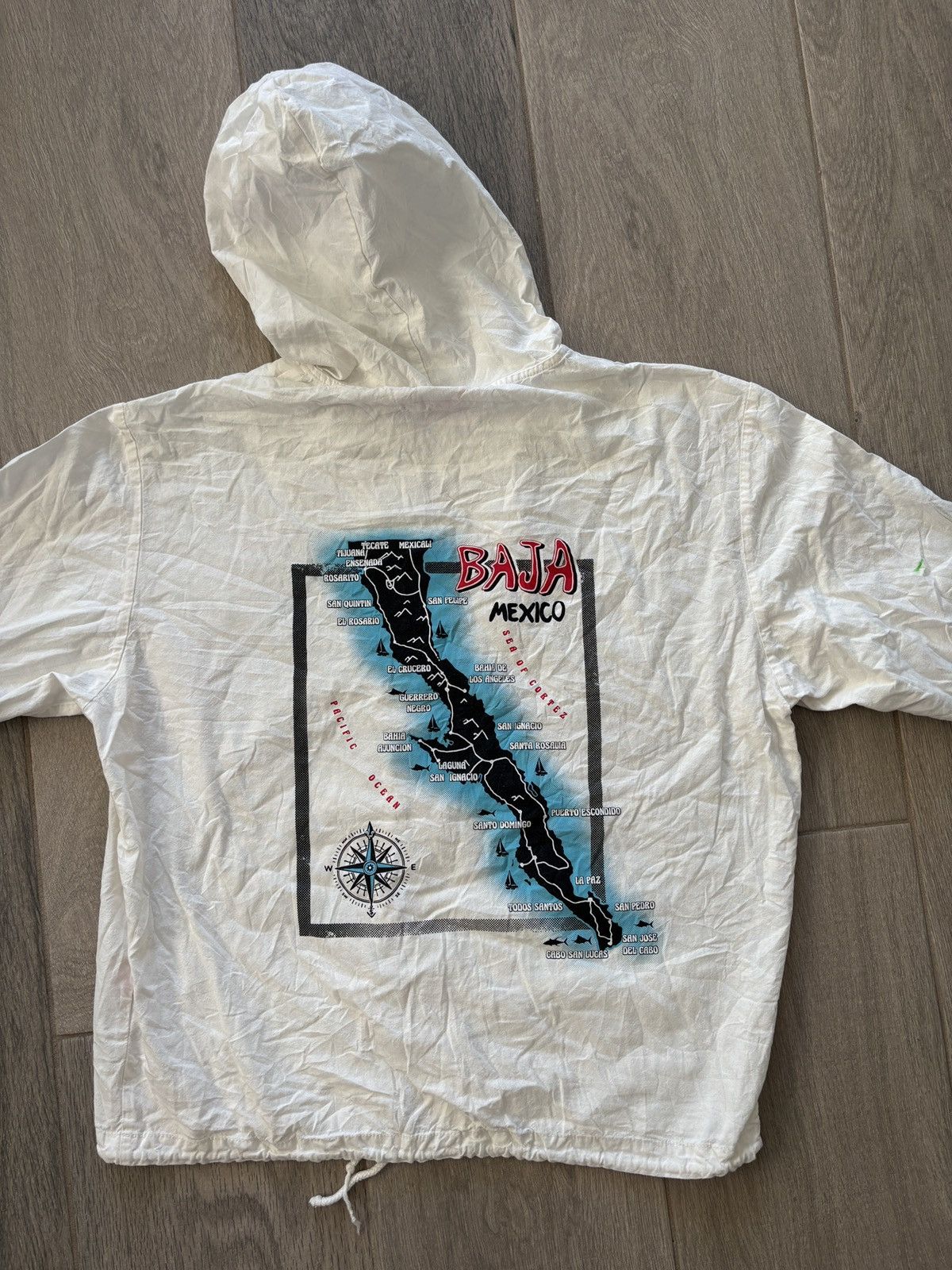 Quiksilver Quicksilver Long Sleeve T. Ideal For Fishing or Beach Days Size US S / EU 44-46 / 1 - 4 Thumbnail