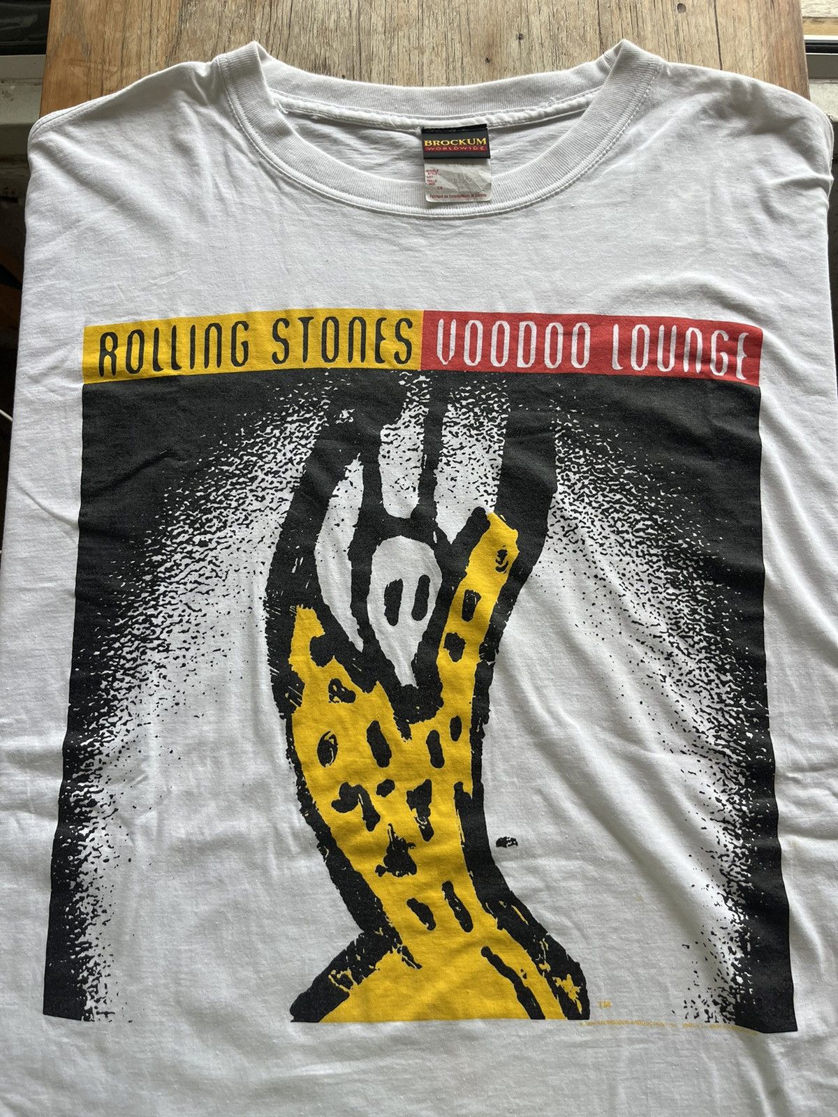 Band Tees × The Rolling Stones × Vintage Vintage Rolling Stones Voodoo Lounge 1994’s (CA) Tshirt Size US XL / EU 56 / 4 - 4 Thumbnail