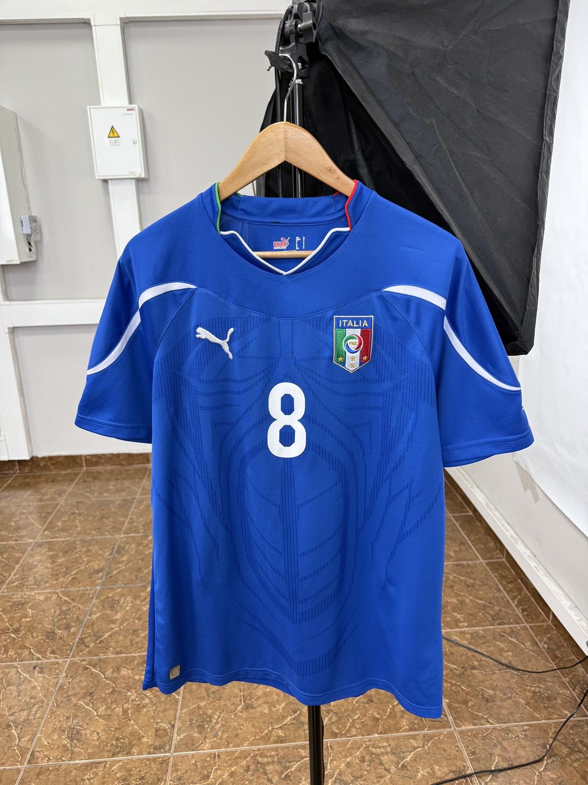 Puma 🇮🇹 Vintage 2010 Gennaro Gattuso #8 Puma Italy Soccer Jersey Size US L / EU 52-54 / 3 - 1 Thumbnail