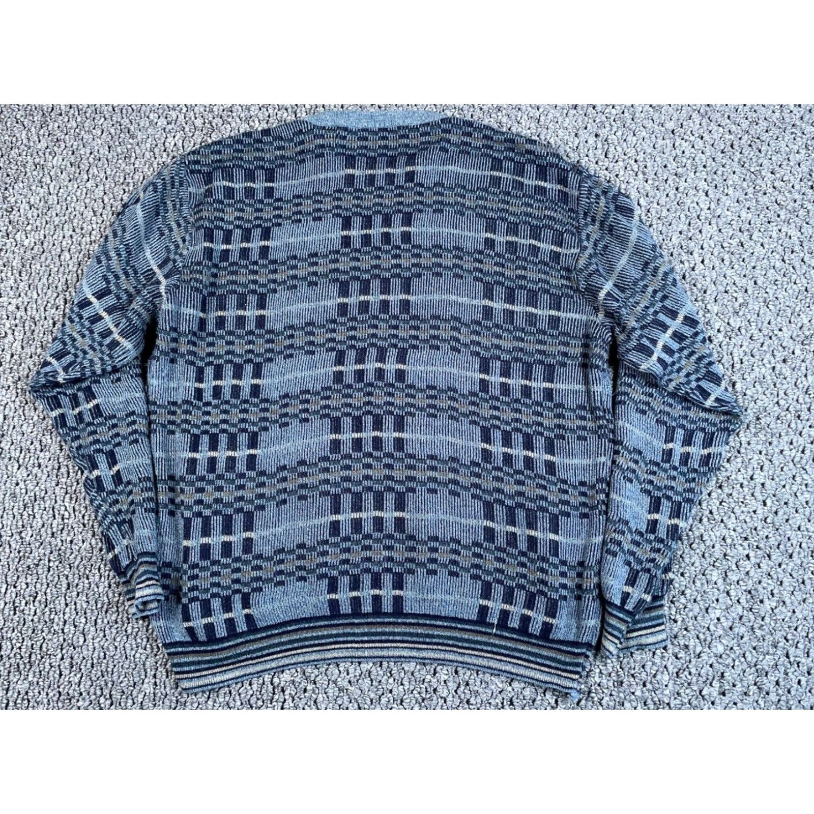 Vintage VINTAGE Northern Isles Sweater Adult Large Gray Lightweight Knit Geometric 80s 90s Mens Pullover Crew Neck Size US L / EU 52-54 / 3 - 2 Thumbnail