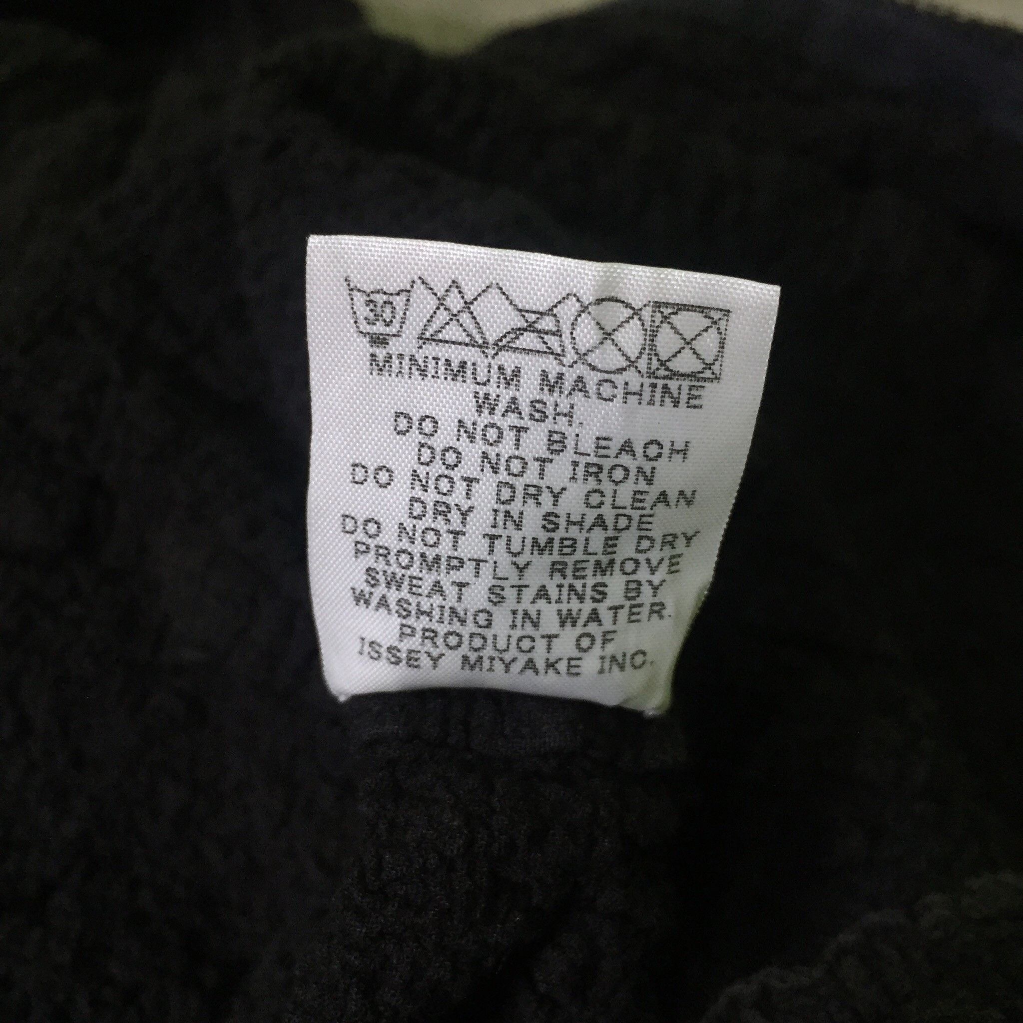 Issey Miyake Archive Issey Miyake Me Textured Cringkle Zip Hoodie Size US M / EU 48-50 / 2 - 12 Thumbnail