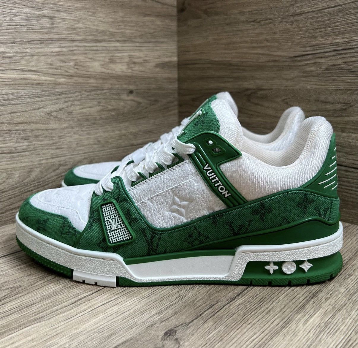Louis Vuitton Louis Vuitton Trainer White & Green Denim Sneakers J41 Size US 8 / EU 41 - 1 Thumbnail