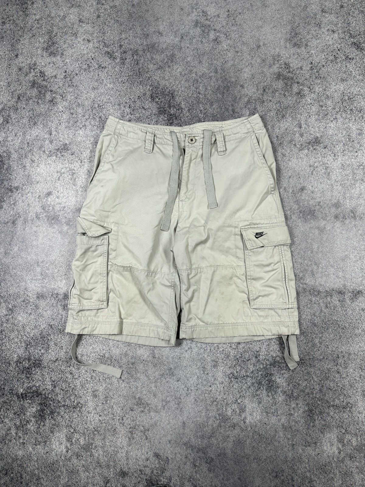 Nike Y2K vintage Nike cargo shorts Streetwear rare USA M Causal Size US 32 / EU 48 - 1 Thumbnail